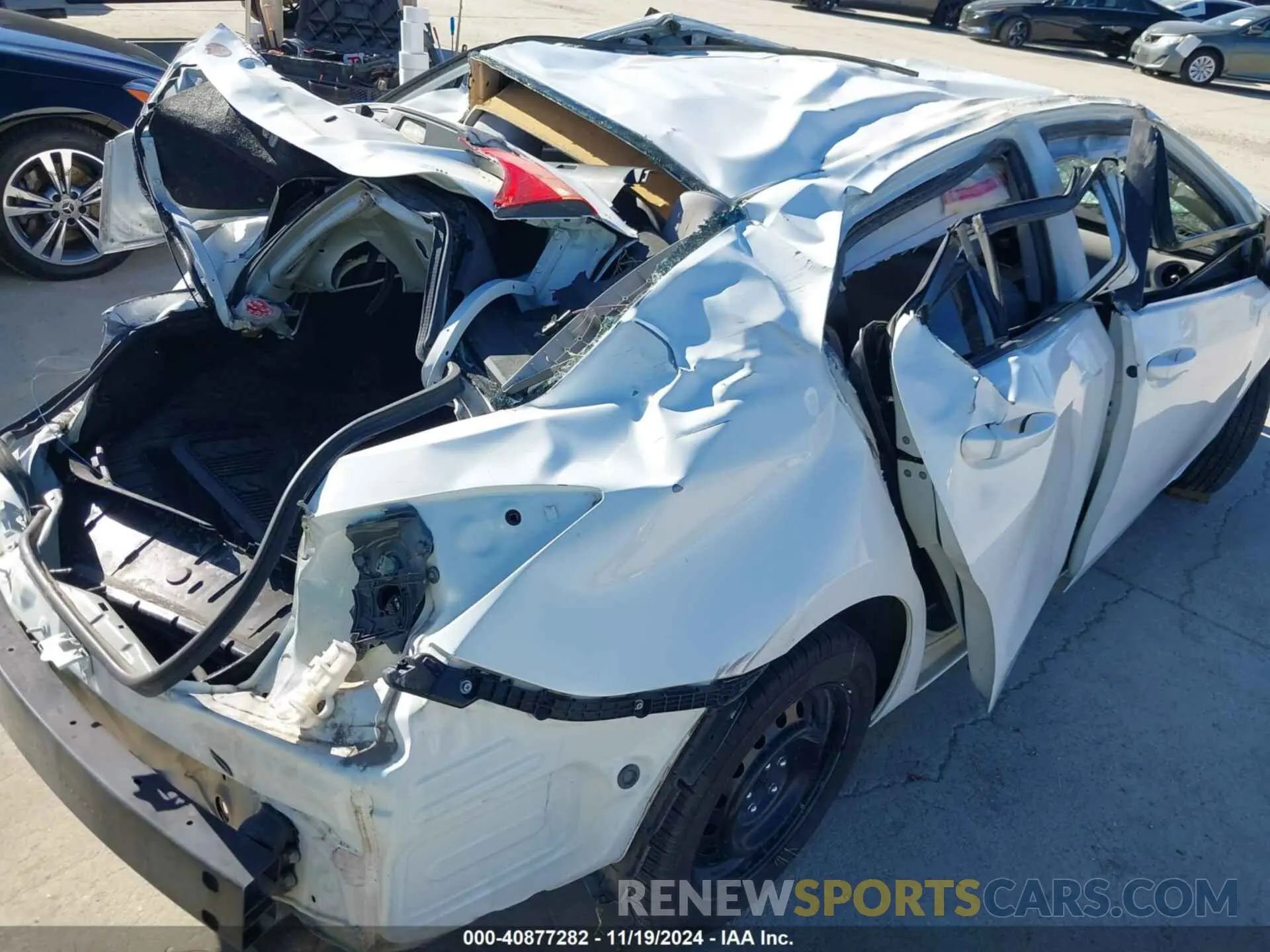 6 fotografías del automóvil dañado 5YFBURHE7KP886568 TOYOTA COROLLA 2019