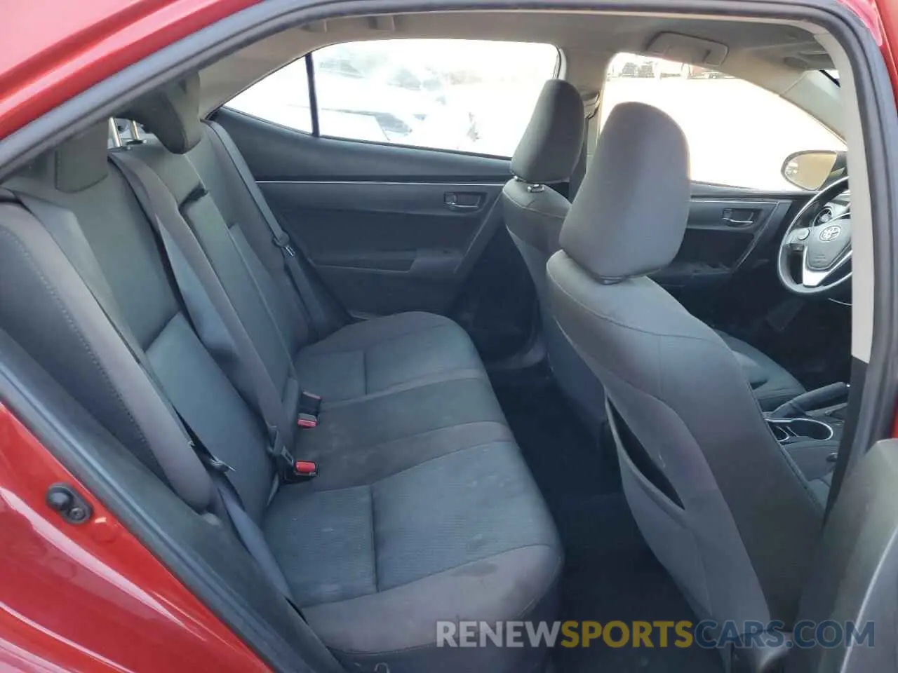 10 fotografías del automóvil dañado 5YFBURHE7KP895948 TOYOTA COROLLA 2019