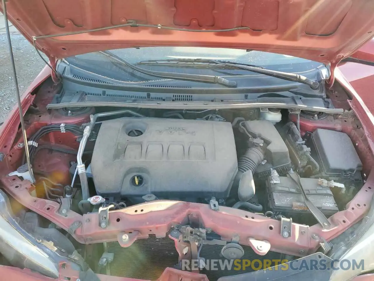 11 fotografías del automóvil dañado 5YFBURHE7KP895948 TOYOTA COROLLA 2019