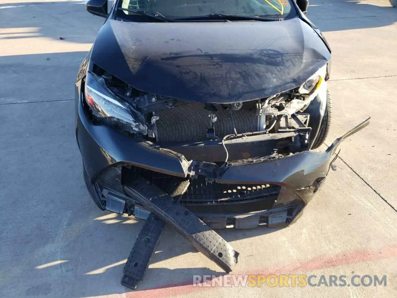 9 fotografías del automóvil dañado 5YFBURHE7KP898042 TOYOTA COROLLA 2019