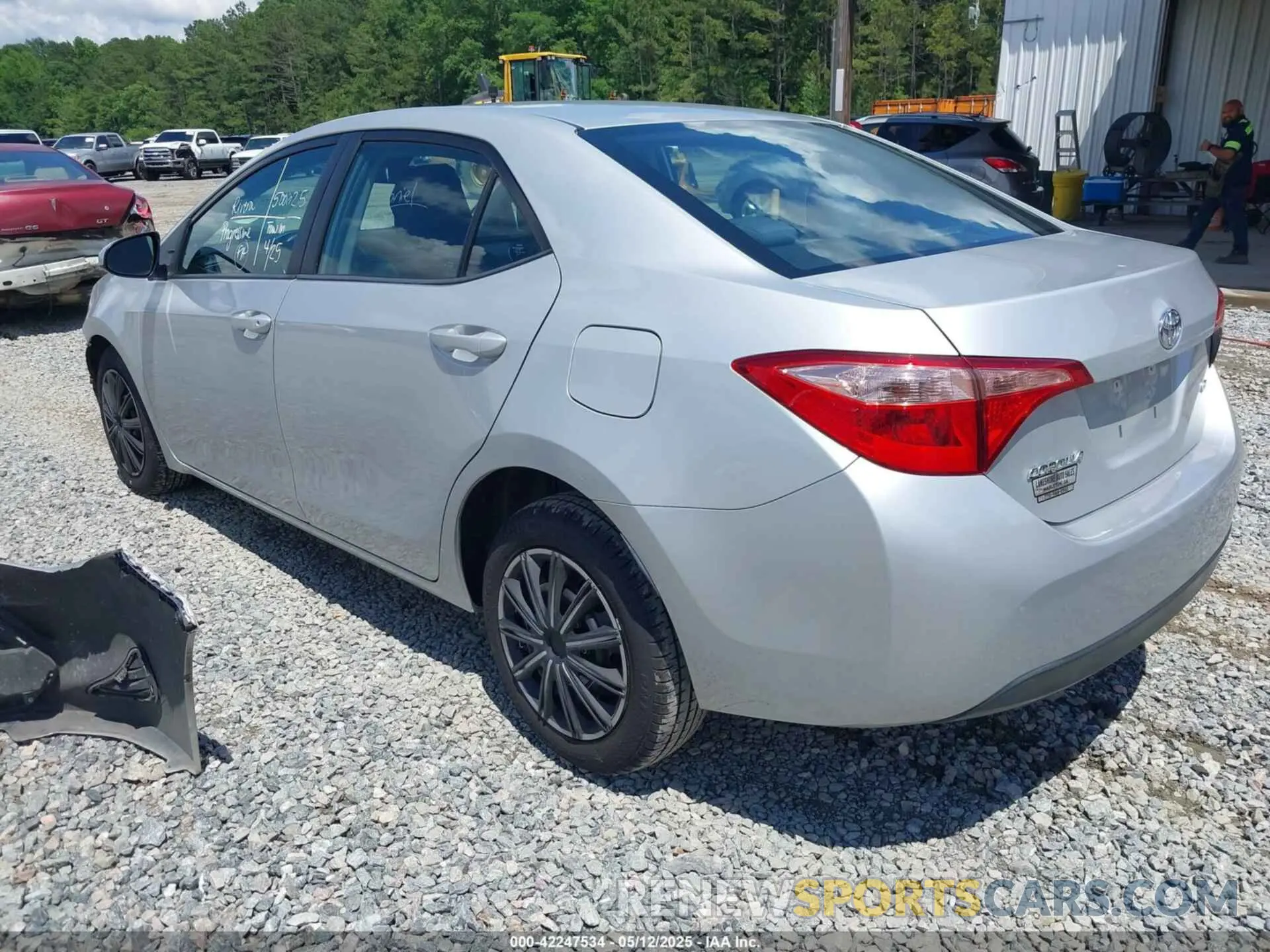 3 fotografías del automóvil dañado 5YFBURHE7KP898929 TOYOTA COROLLA 2019