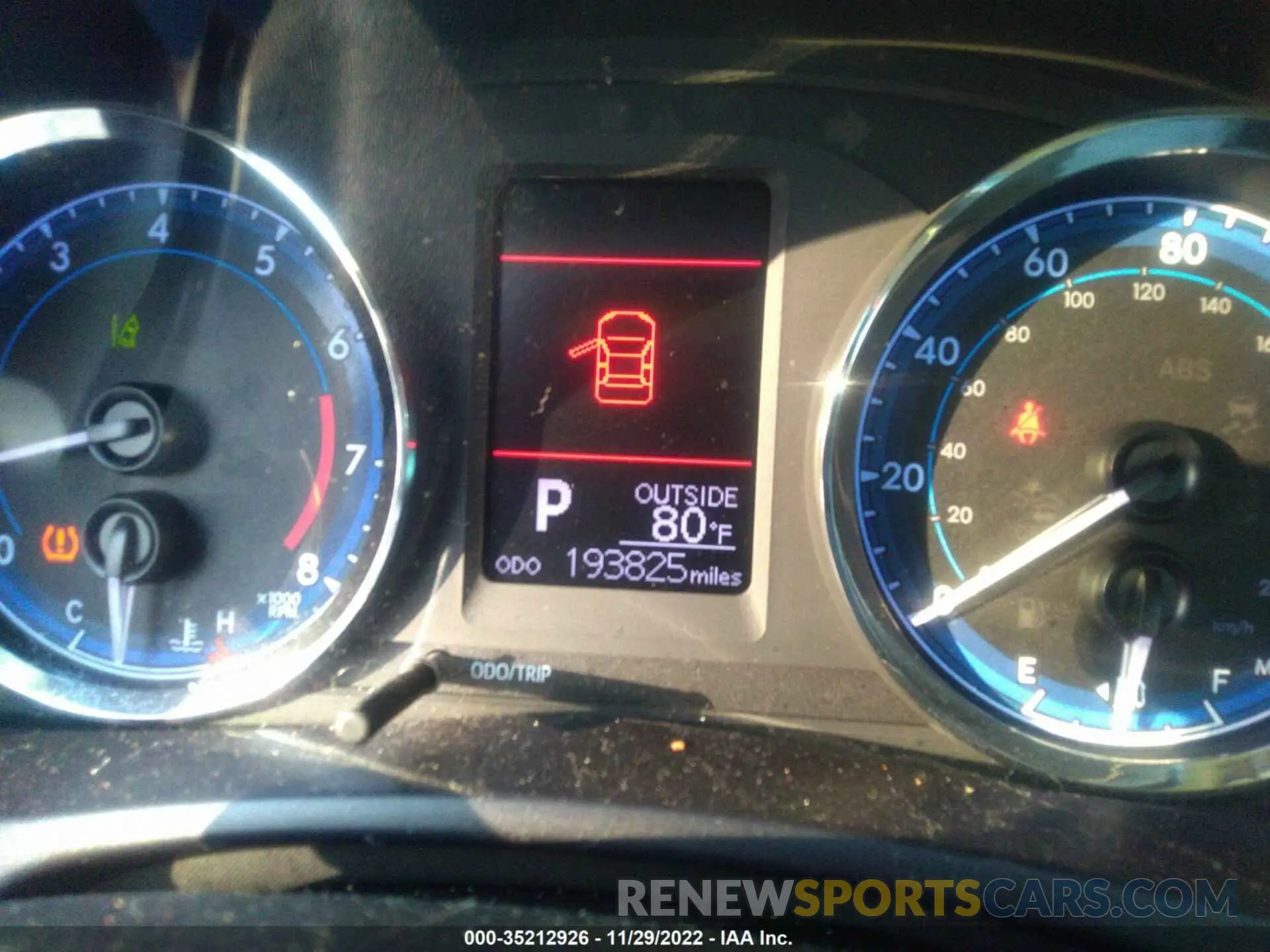 7 fotografías del automóvil dañado 5YFBURHE7KP902199 TOYOTA COROLLA 2019