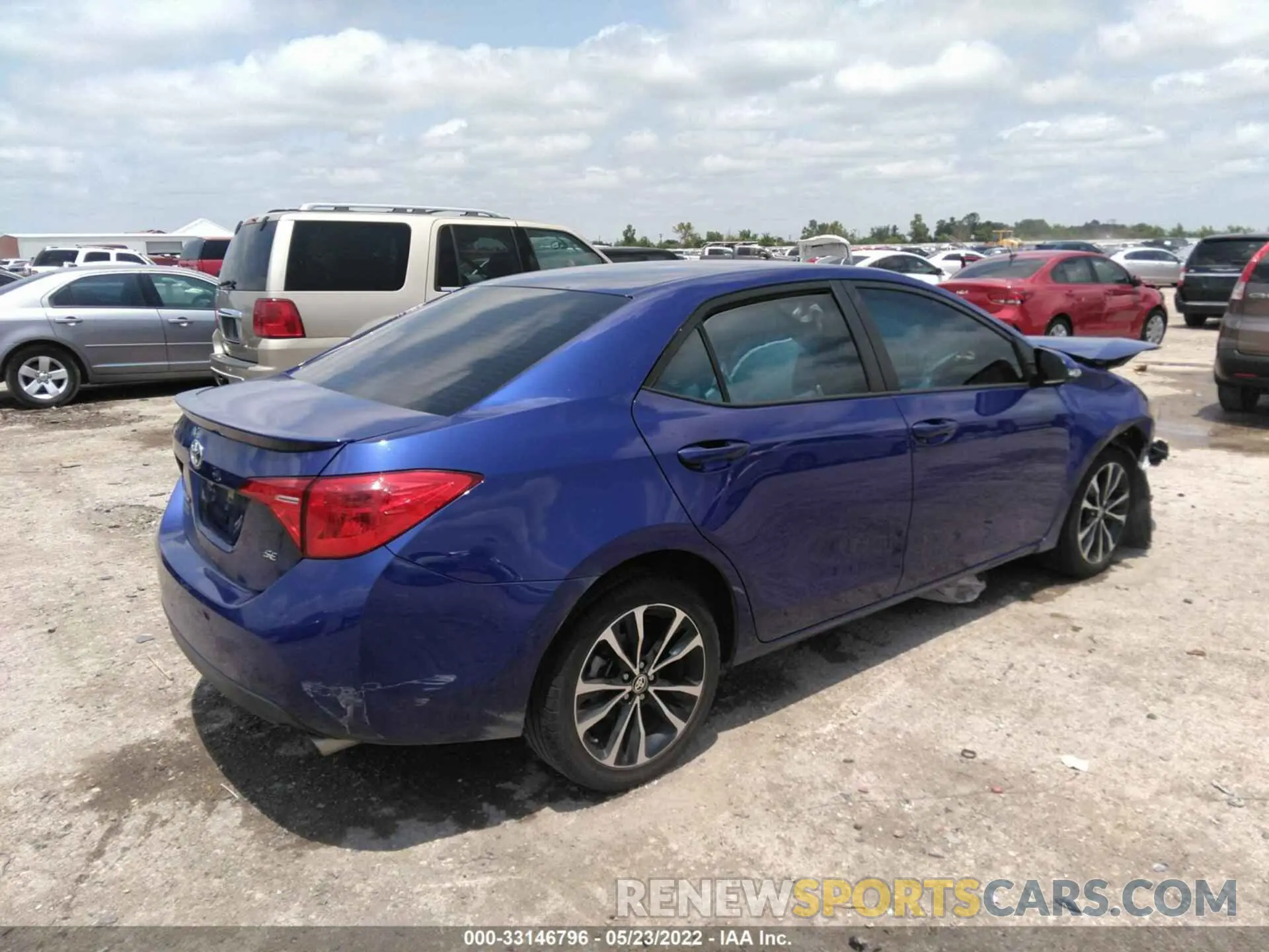 4 fotografías del automóvil dañado 5YFBURHE7KP905202 TOYOTA COROLLA 2019