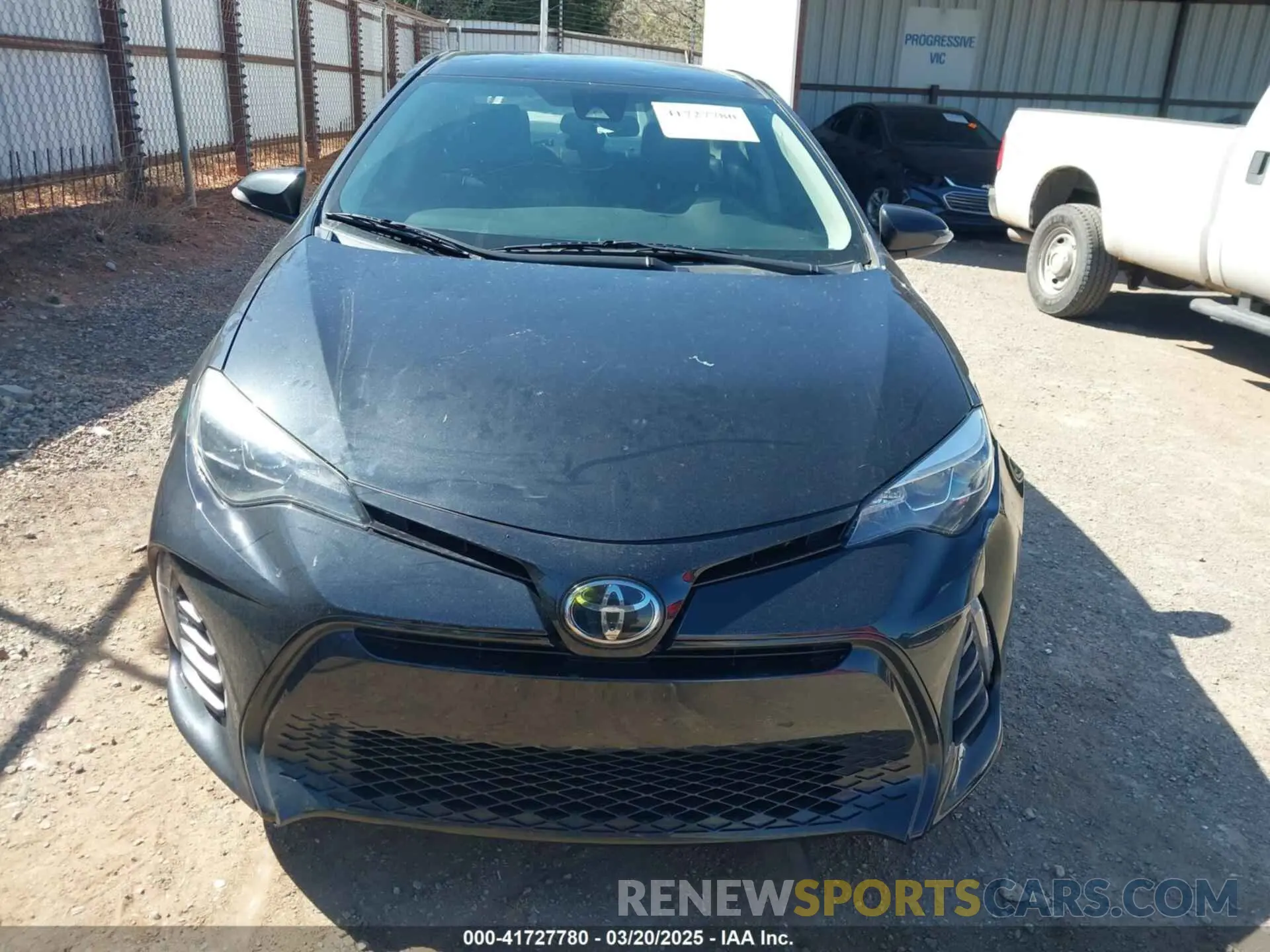 12 fotografías del automóvil dañado 5YFBURHE7KP908679 TOYOTA COROLLA 2019