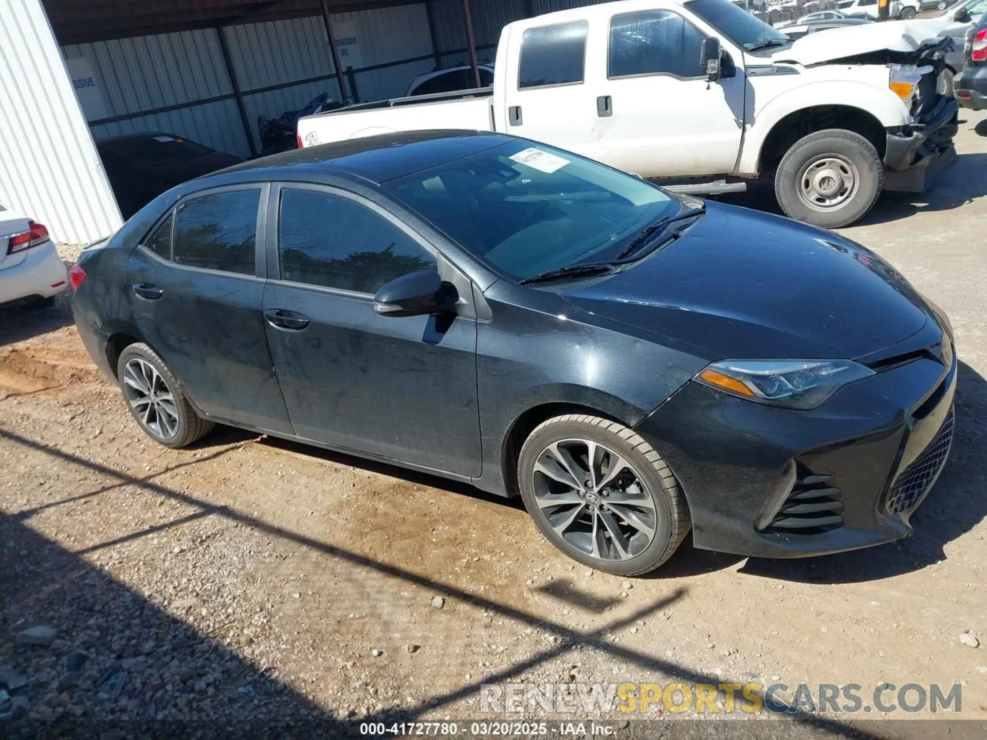 13 fotografías del automóvil dañado 5YFBURHE7KP908679 TOYOTA COROLLA 2019