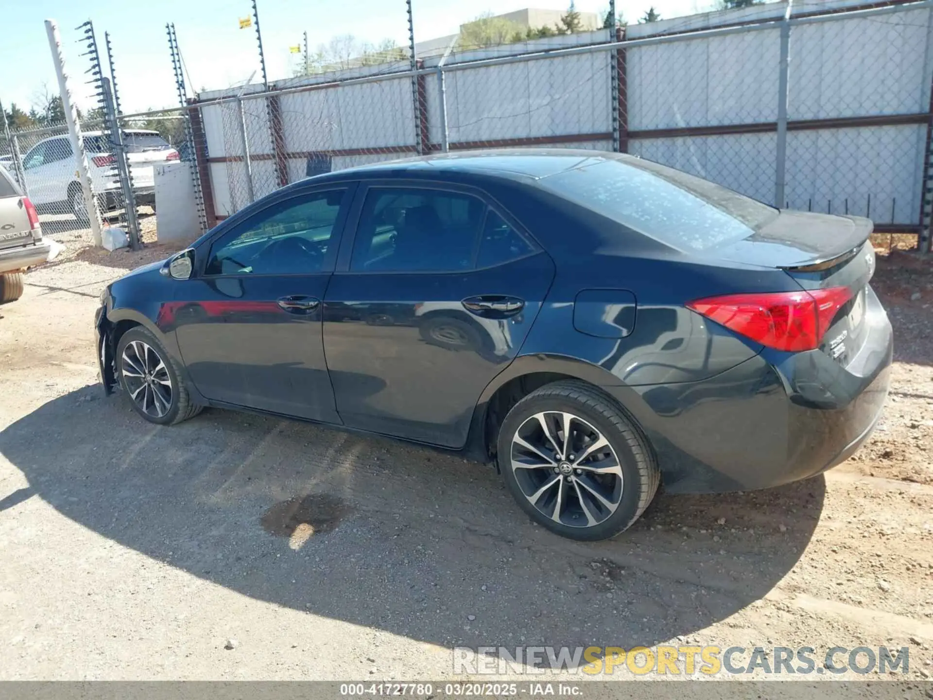 14 fotografías del automóvil dañado 5YFBURHE7KP908679 TOYOTA COROLLA 2019