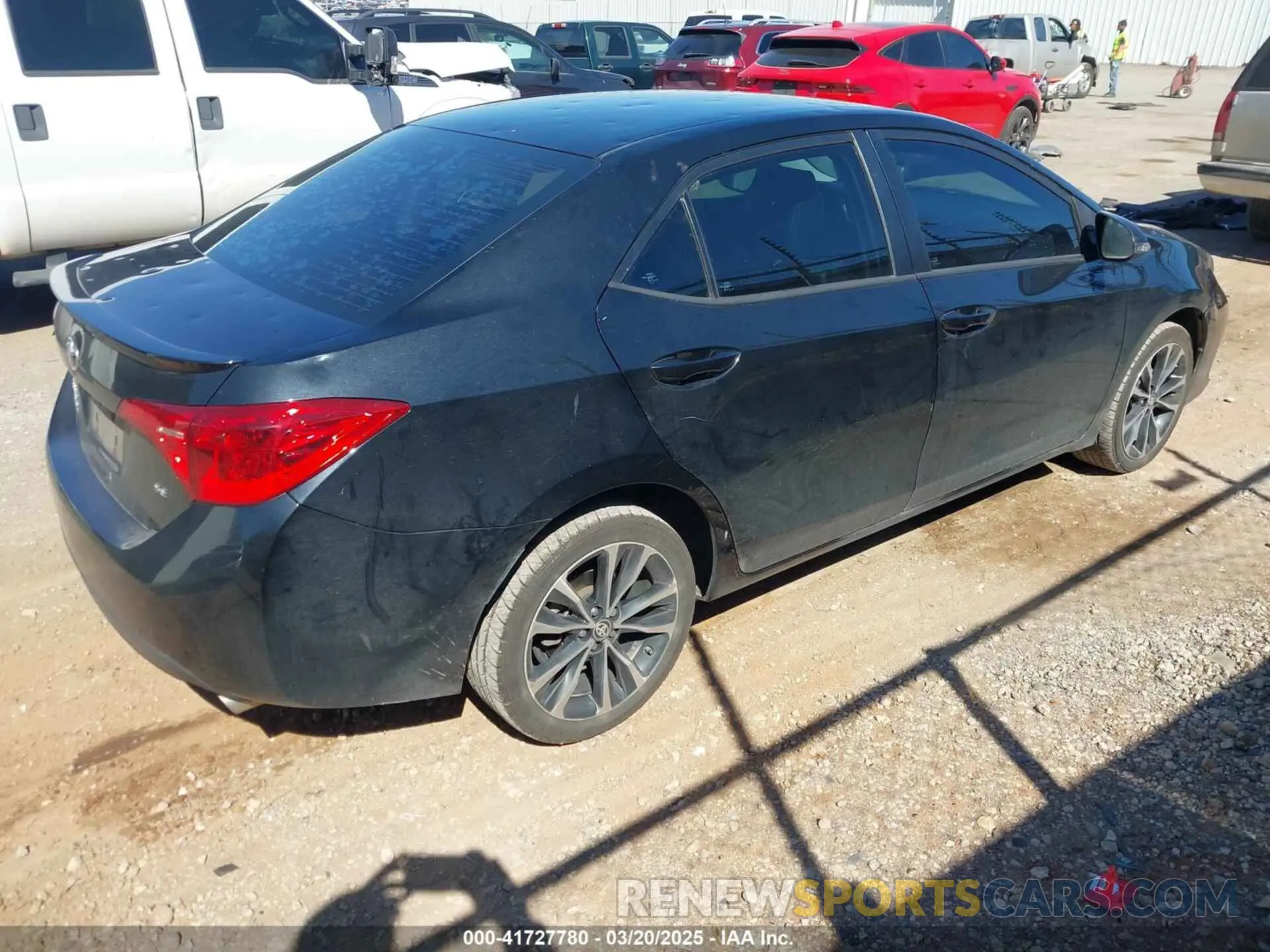 4 fotografías del automóvil dañado 5YFBURHE7KP908679 TOYOTA COROLLA 2019