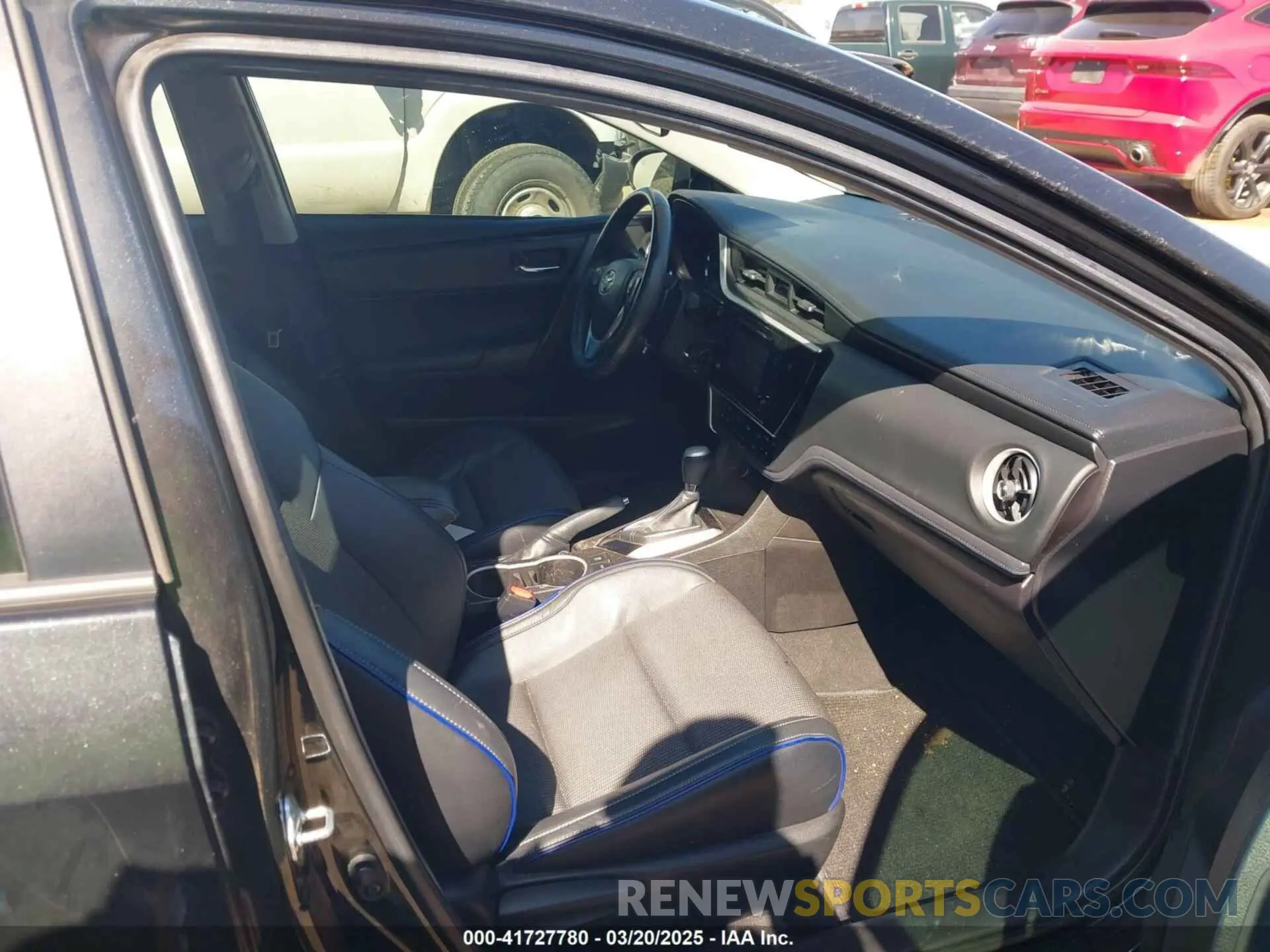 5 fotografías del automóvil dañado 5YFBURHE7KP908679 TOYOTA COROLLA 2019