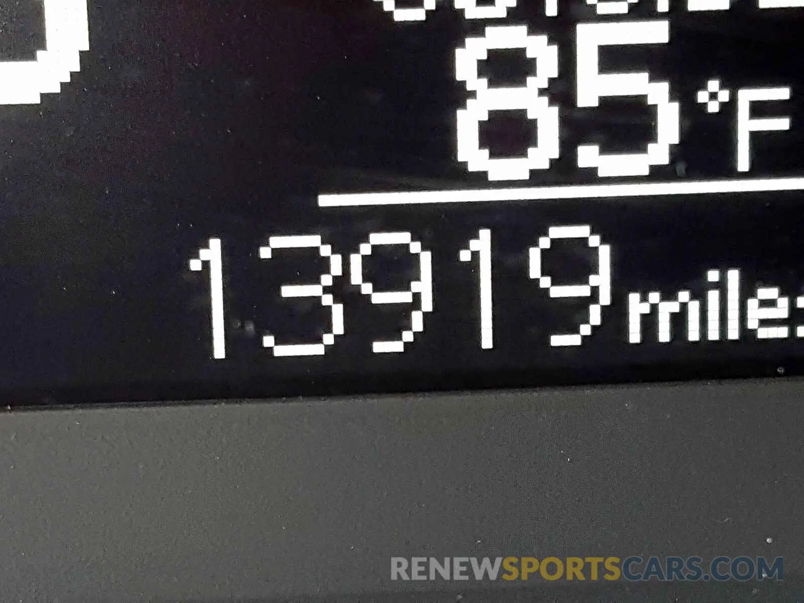 8 fotografías del automóvil dañado 5YFBURHE7KP909010 TOYOTA COROLLA 2019