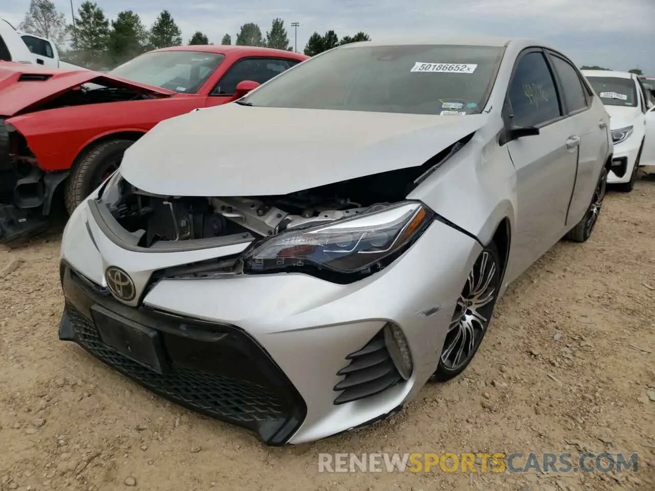 2 fotografías del automóvil dañado 5YFBURHE7KP909928 TOYOTA COROLLA 2019