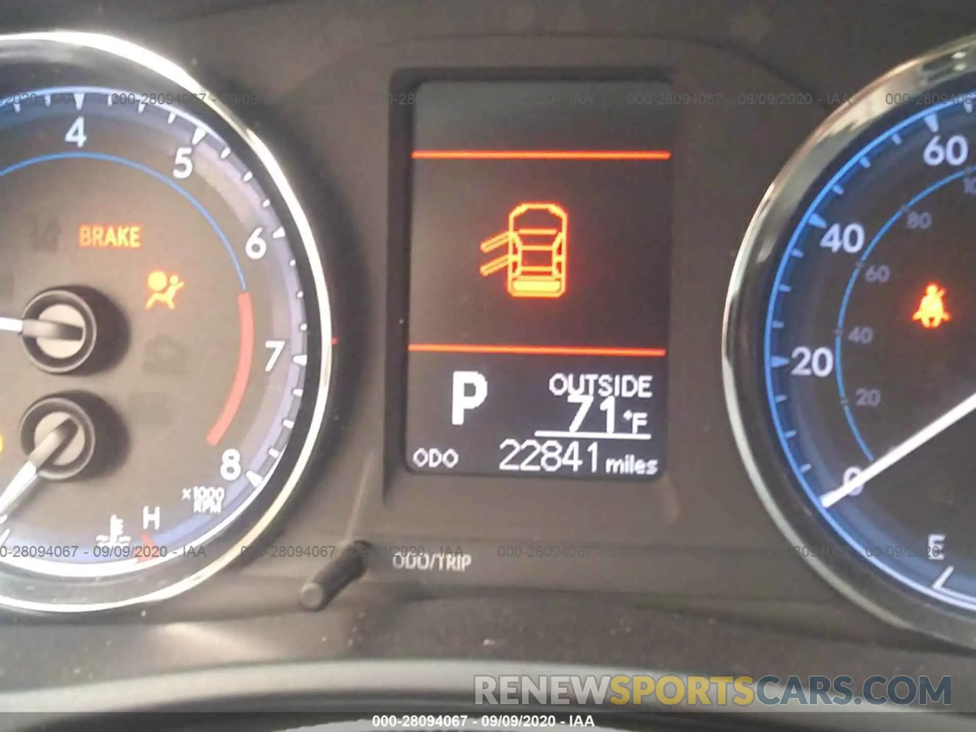 7 fotografías del automóvil dañado 5YFBURHE7KP910206 TOYOTA COROLLA 2019