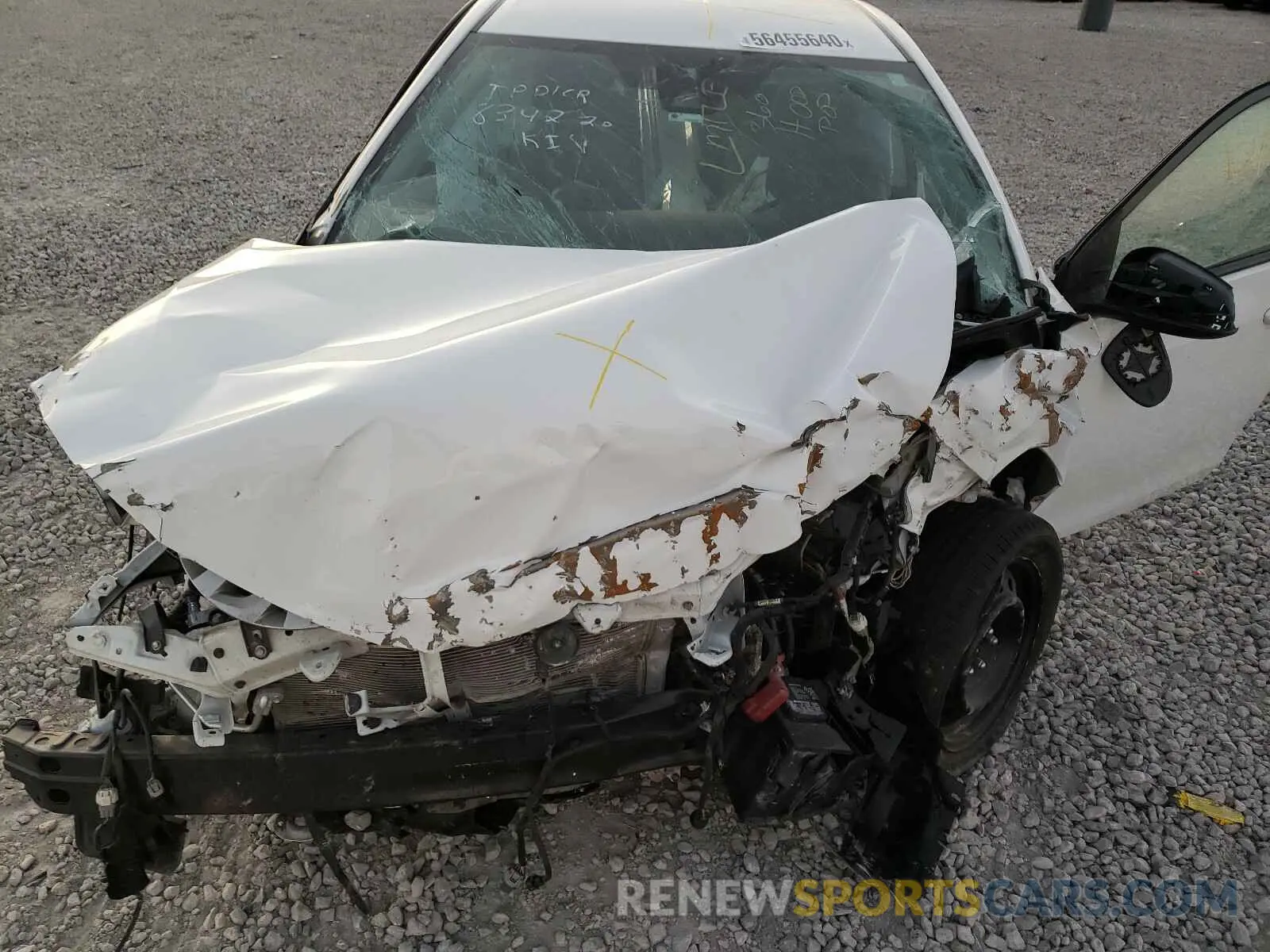 7 fotografías del automóvil dañado 5YFBURHE7KP910996 TOYOTA COROLLA 2019