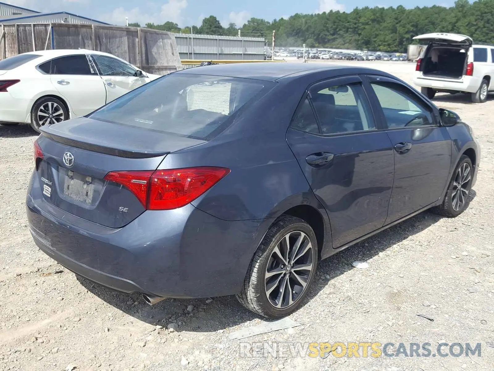 4 fotografías del automóvil dañado 5YFBURHE7KP911730 TOYOTA COROLLA 2019