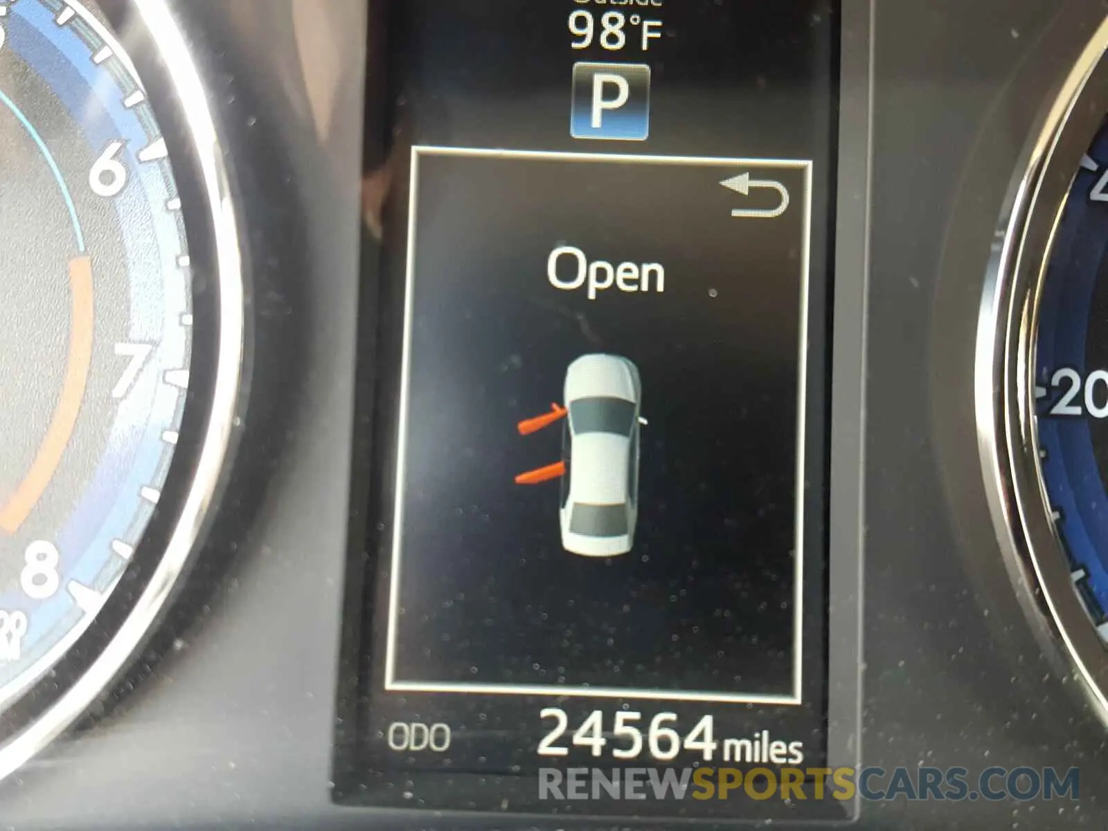 8 fotografías del automóvil dañado 5YFBURHE7KP911730 TOYOTA COROLLA 2019