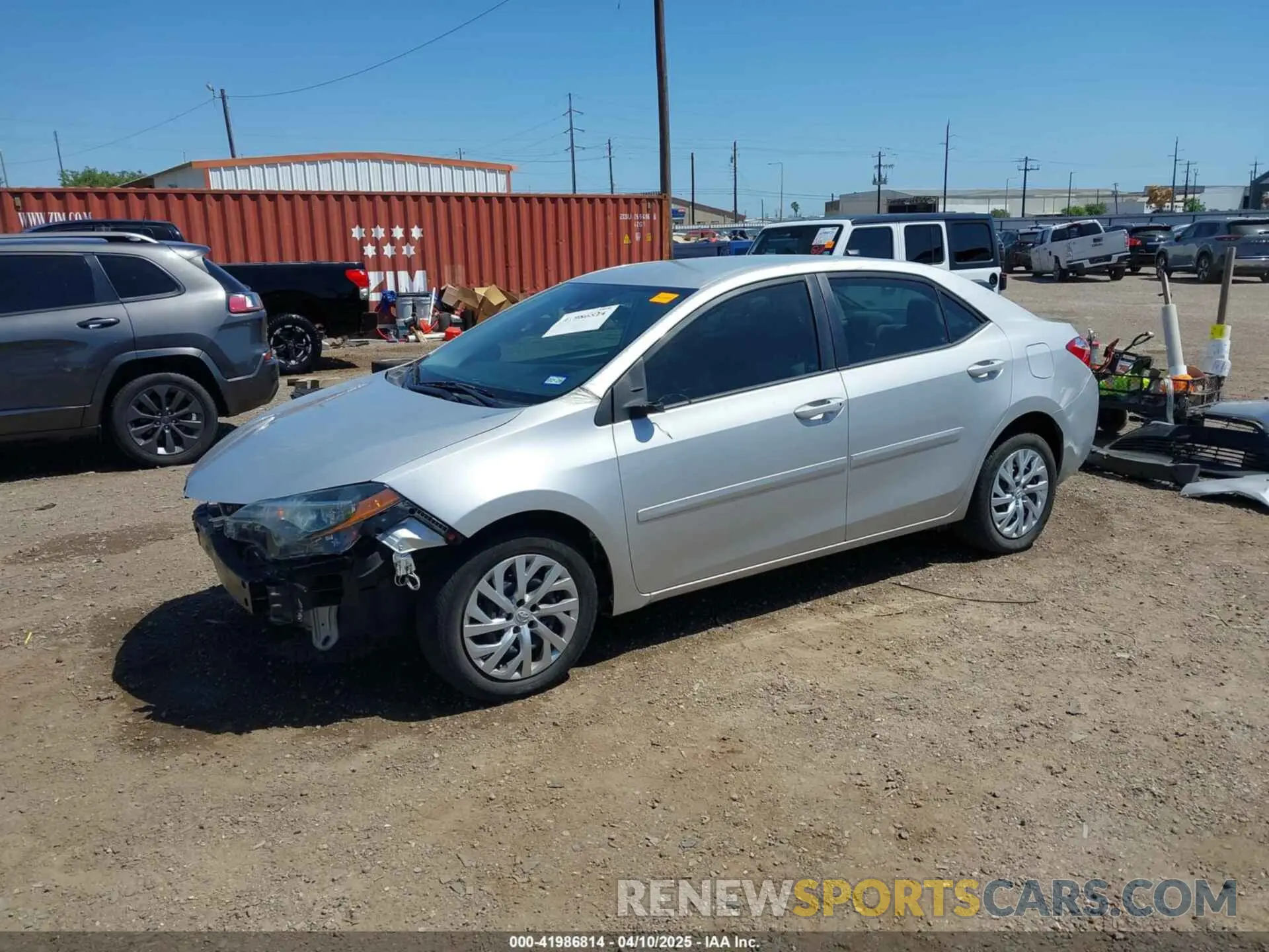 2 fotografías del automóvil dañado 5YFBURHE7KP912618 TOYOTA COROLLA 2019