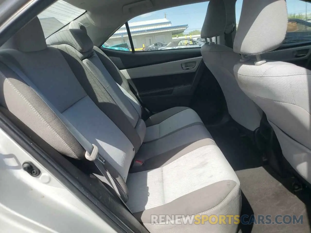 10 fotografías del automóvil dañado 5YFBURHE7KP919374 TOYOTA COROLLA 2019