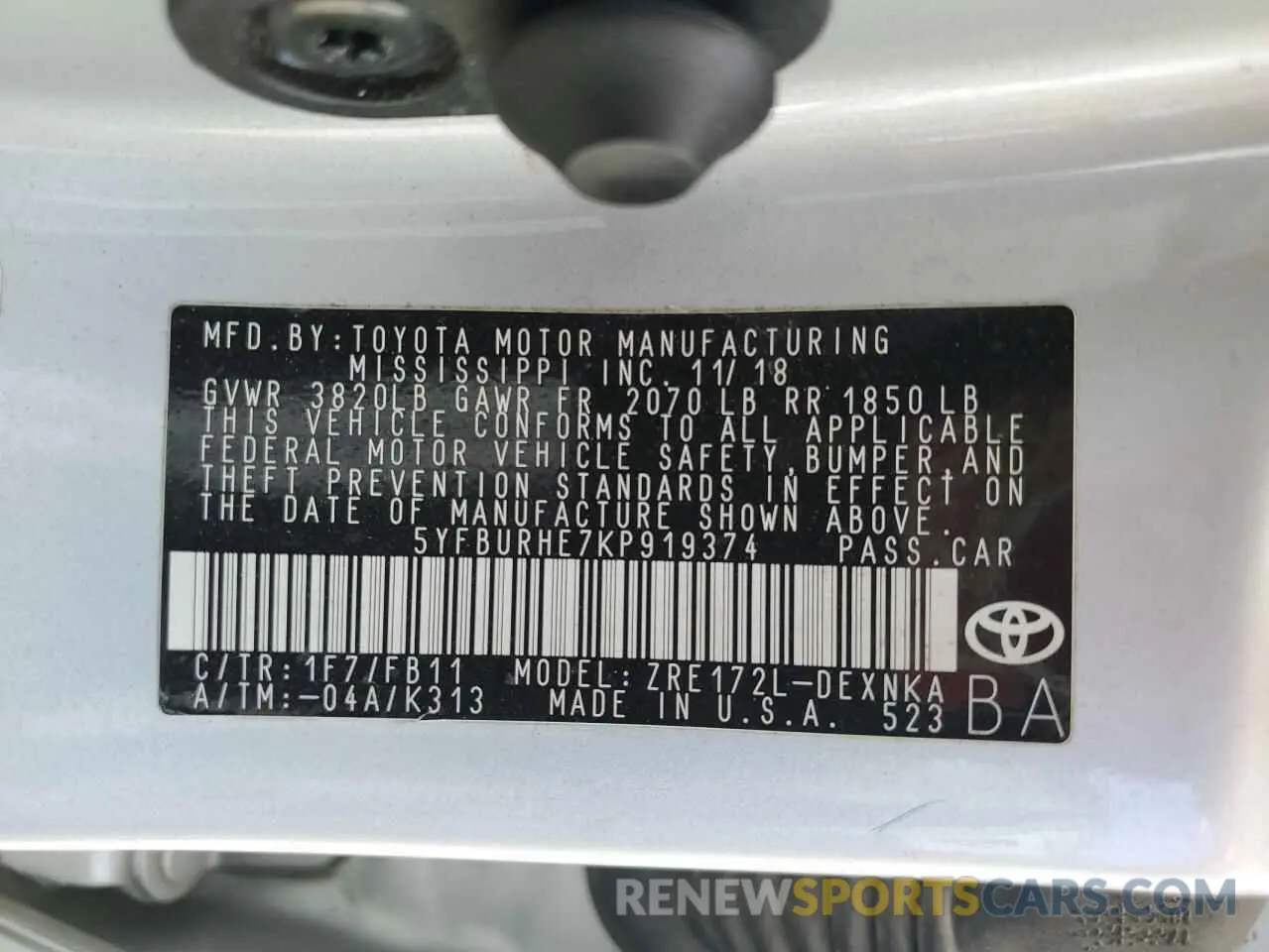 12 fotografías del automóvil dañado 5YFBURHE7KP919374 TOYOTA COROLLA 2019