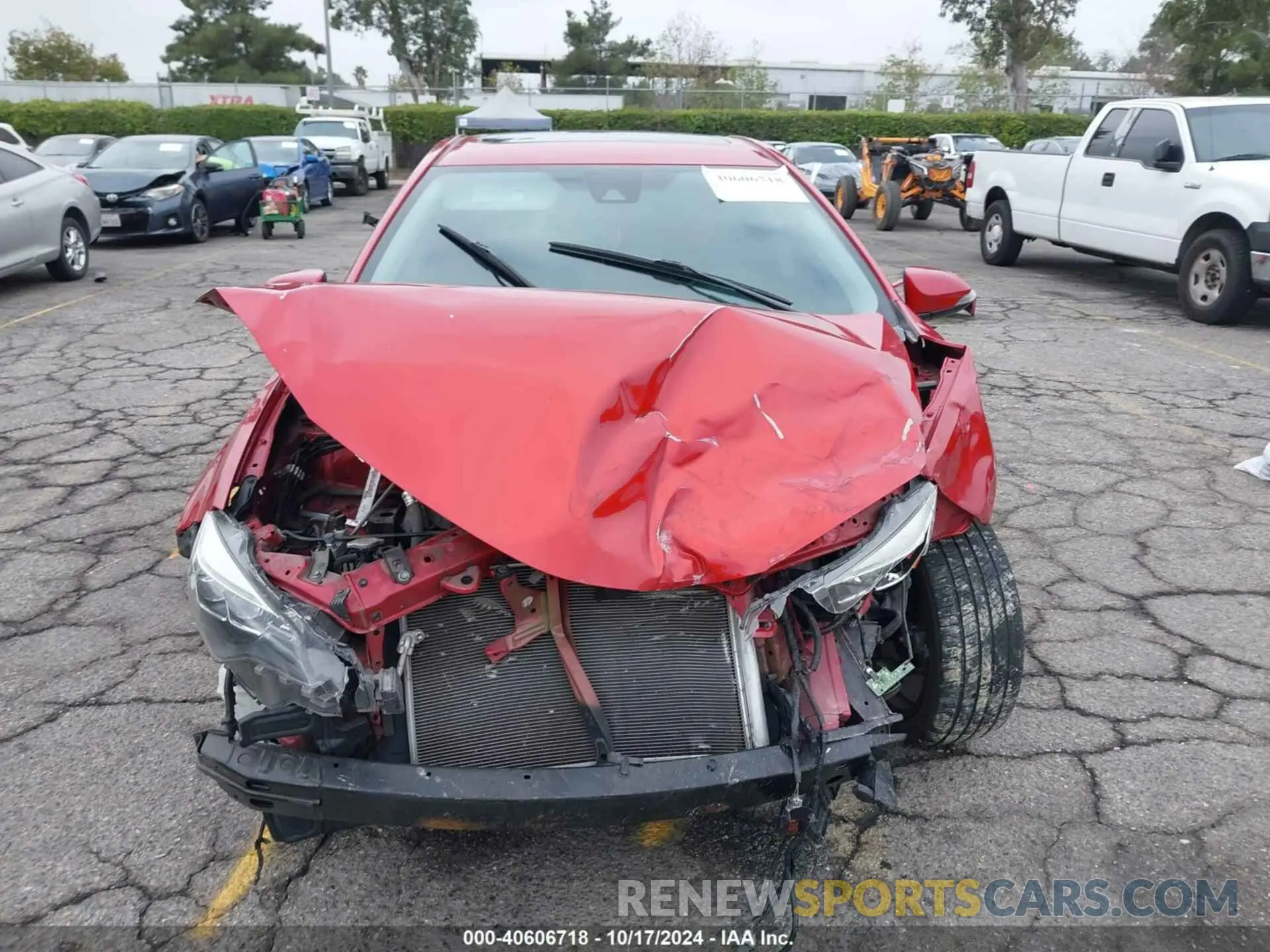 13 fotografías del automóvil dañado 5YFBURHE7KP921674 TOYOTA COROLLA 2019