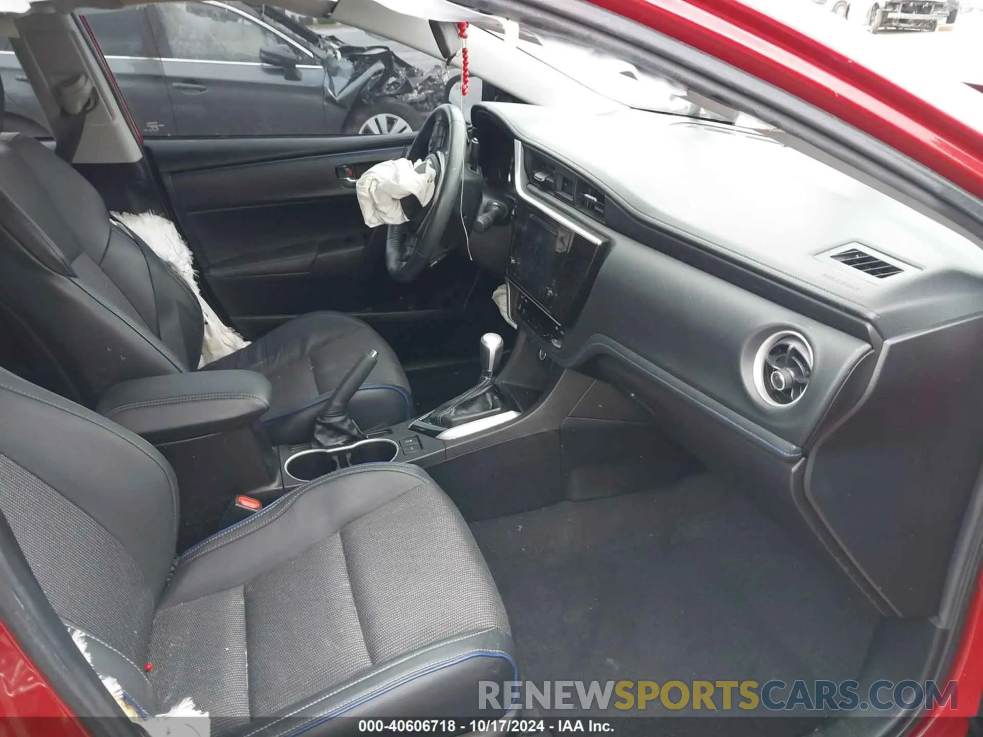 5 fotografías del automóvil dañado 5YFBURHE7KP921674 TOYOTA COROLLA 2019