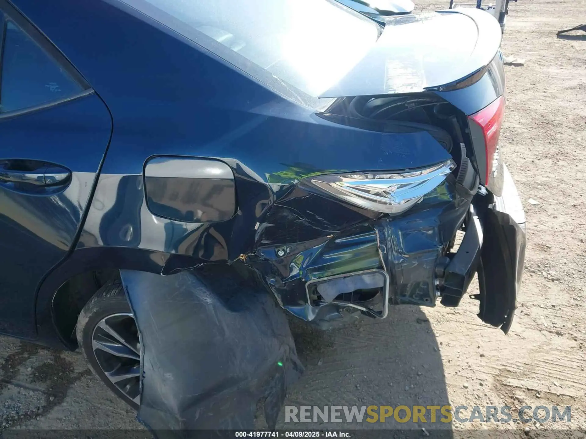 6 fotografías del automóvil dañado 5YFBURHE7KP922064 TOYOTA COROLLA 2019