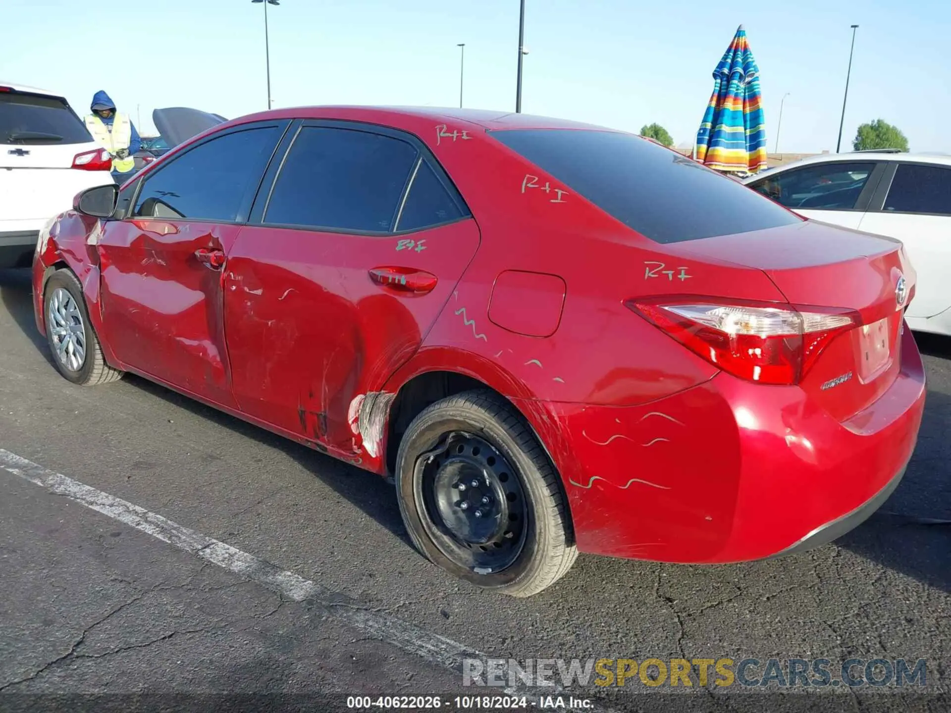 3 fotografías del automóvil dañado 5YFBURHE7KP930780 TOYOTA COROLLA 2019