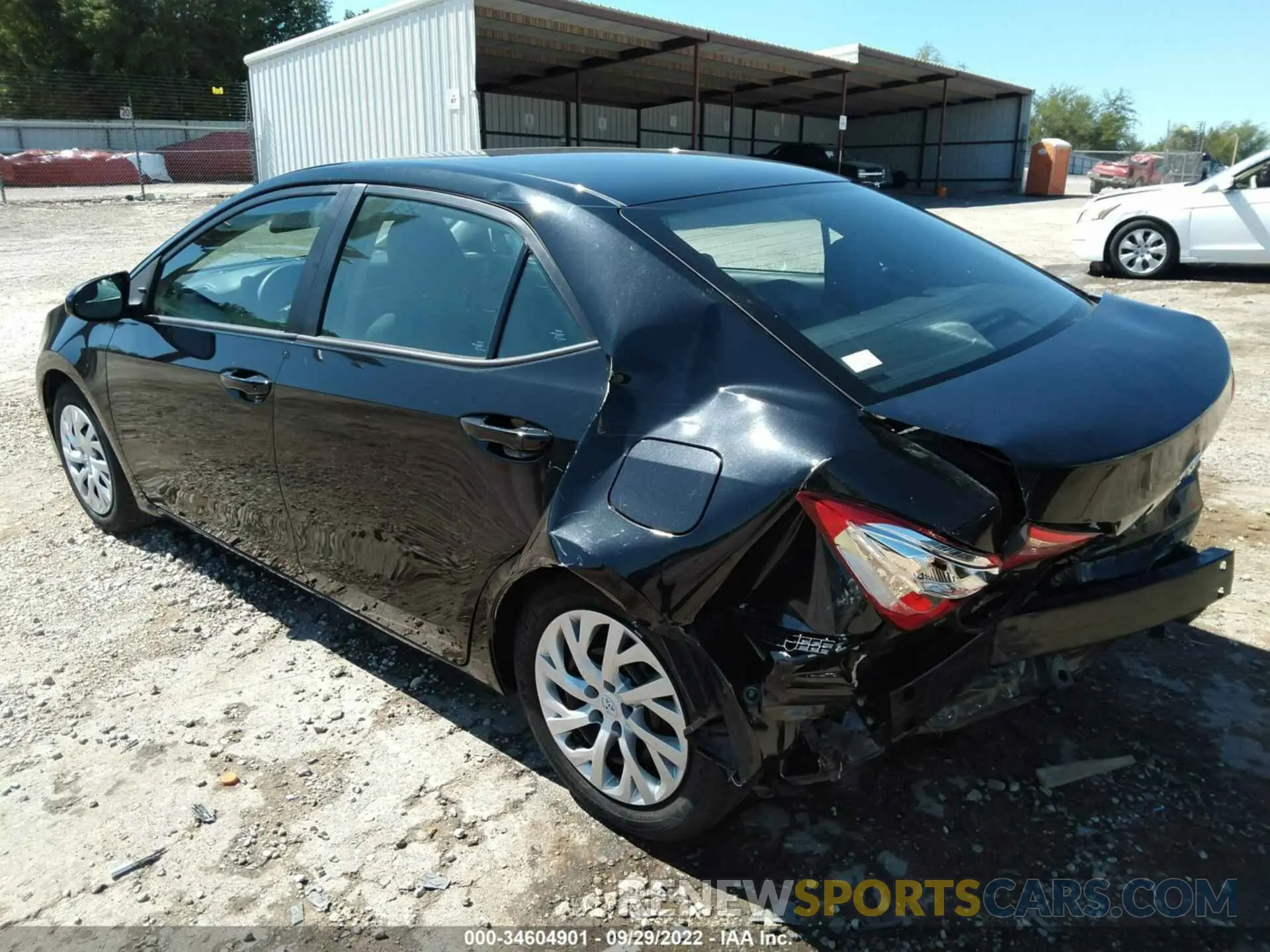 3 fotografías del automóvil dañado 5YFBURHE7KP947711 TOYOTA COROLLA 2019