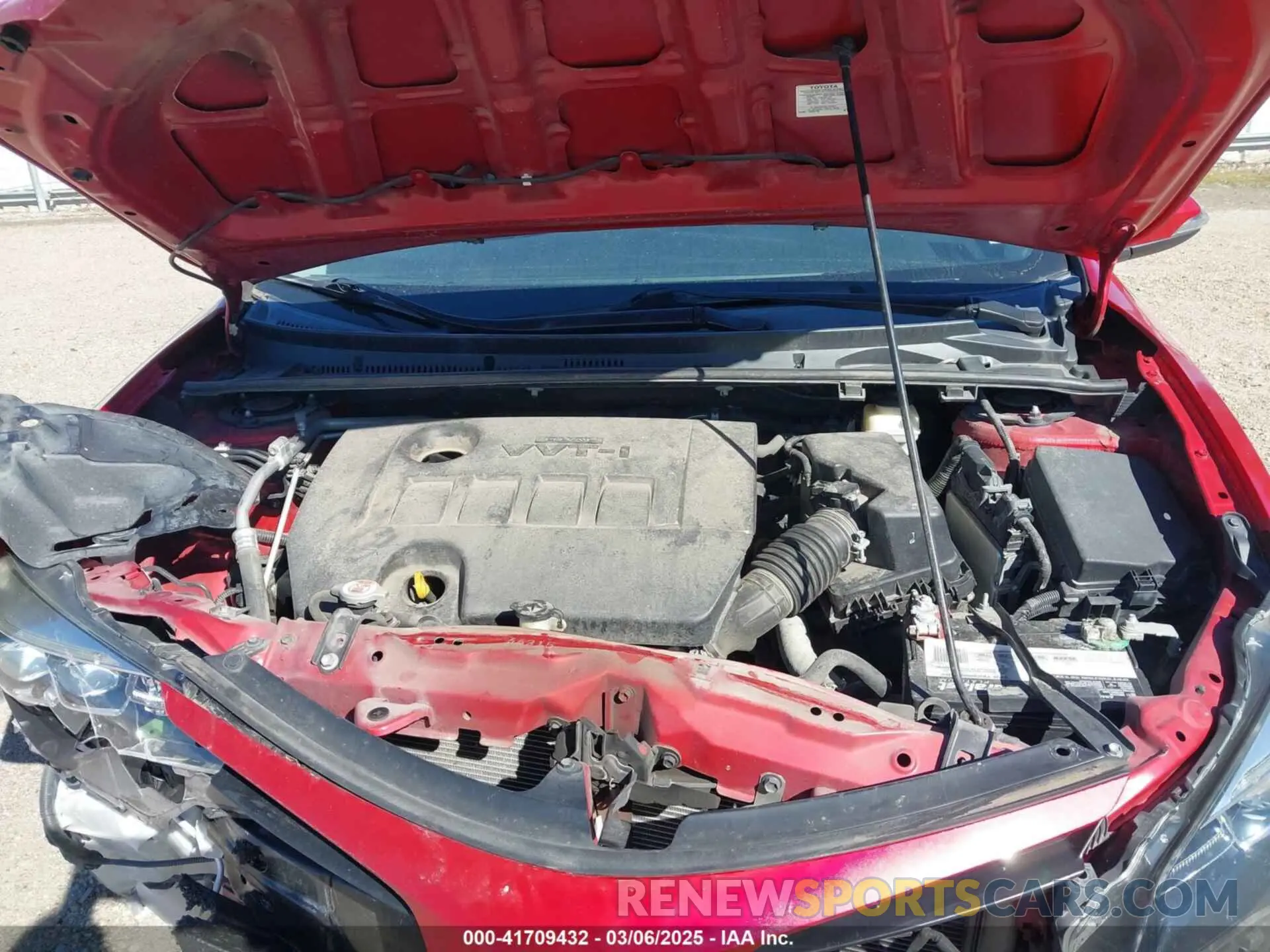 10 fotografías del automóvil dañado 5YFBURHE8KP861582 TOYOTA COROLLA 2019