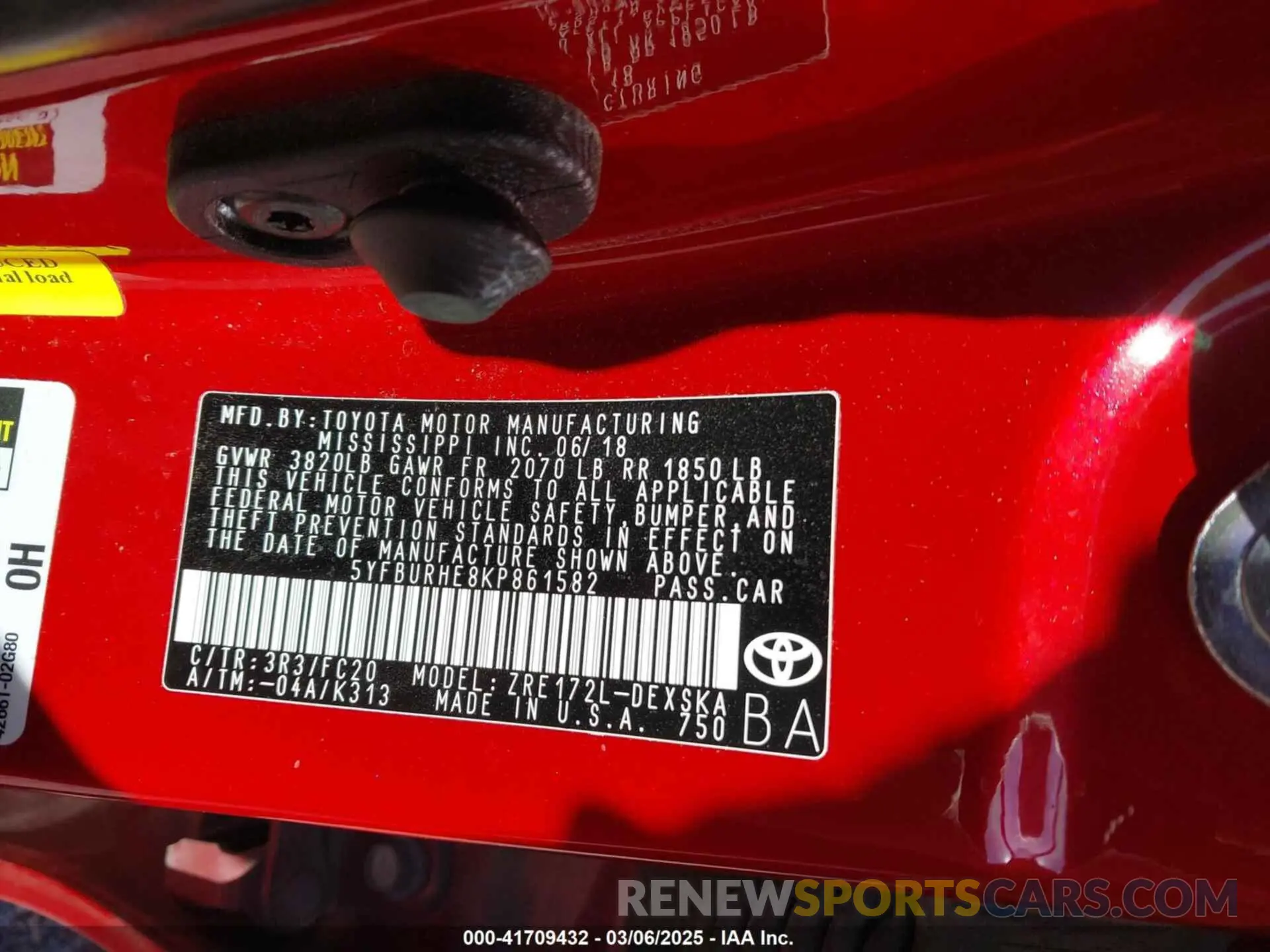 9 fotografías del automóvil dañado 5YFBURHE8KP861582 TOYOTA COROLLA 2019