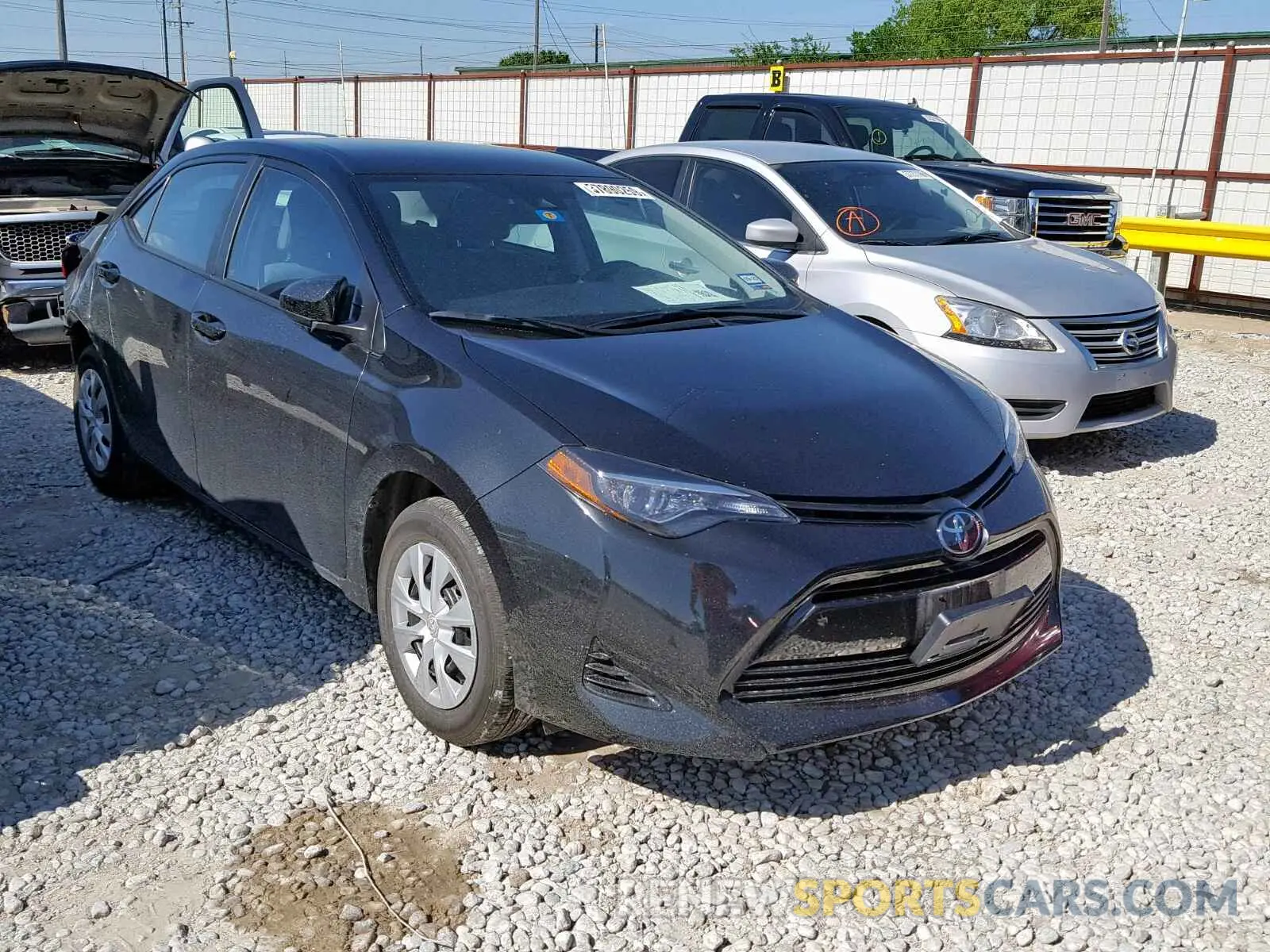 1 fotografías del automóvil dañado 5YFBURHE8KP862439 TOYOTA COROLLA 2019