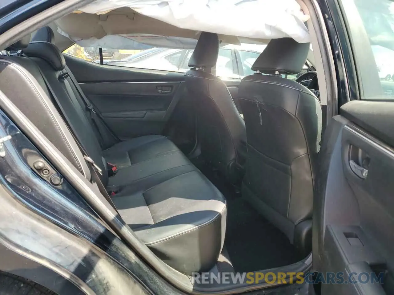 10 fotografías del automóvil dañado 5YFBURHE8KP869407 TOYOTA COROLLA 2019
