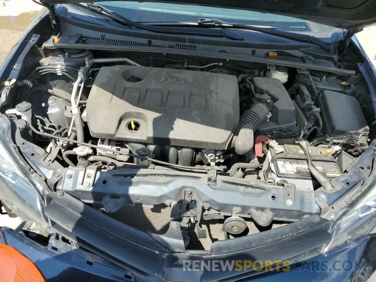11 fotografías del automóvil dañado 5YFBURHE8KP869407 TOYOTA COROLLA 2019