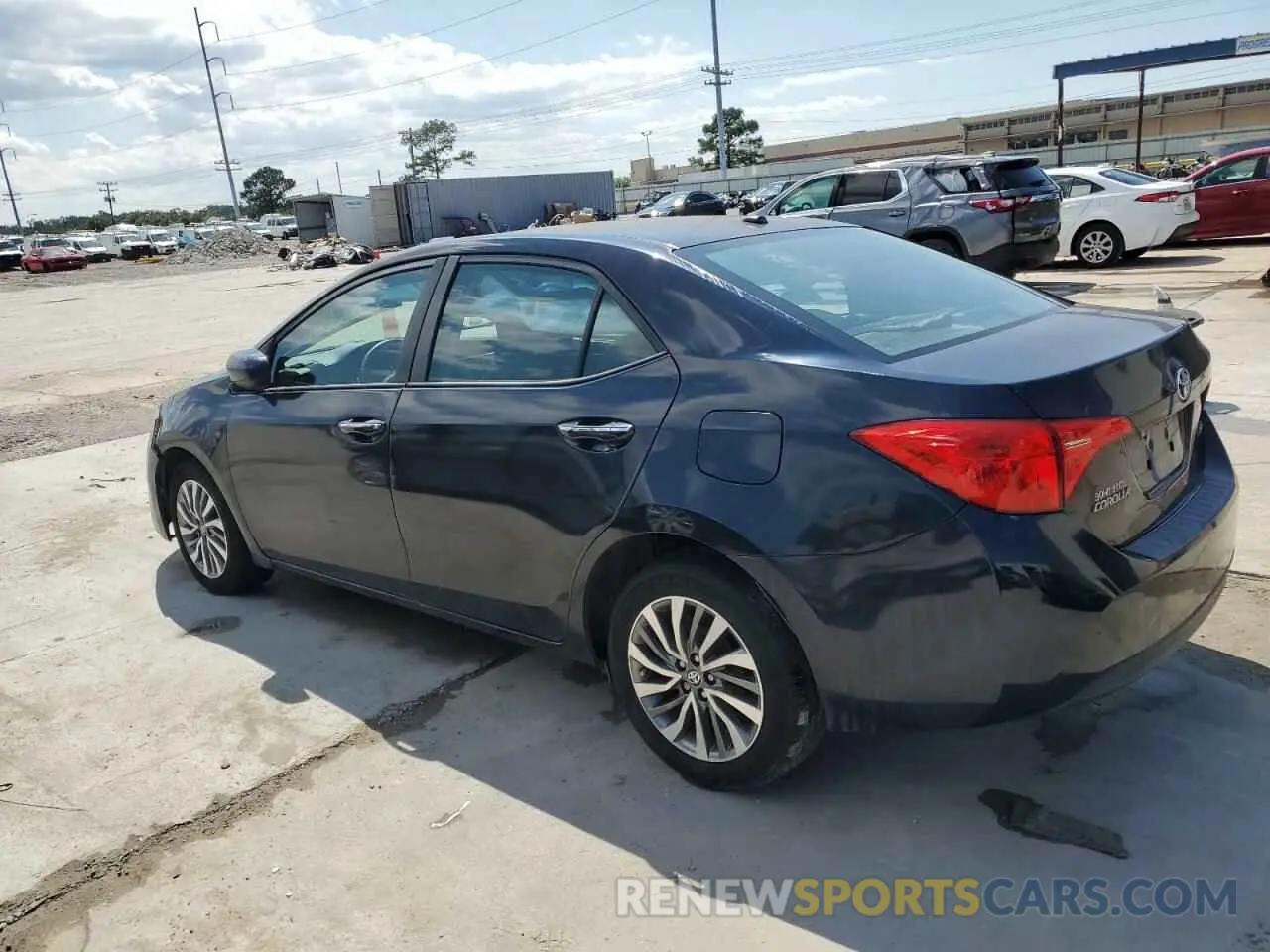 2 fotografías del automóvil dañado 5YFBURHE8KP869407 TOYOTA COROLLA 2019