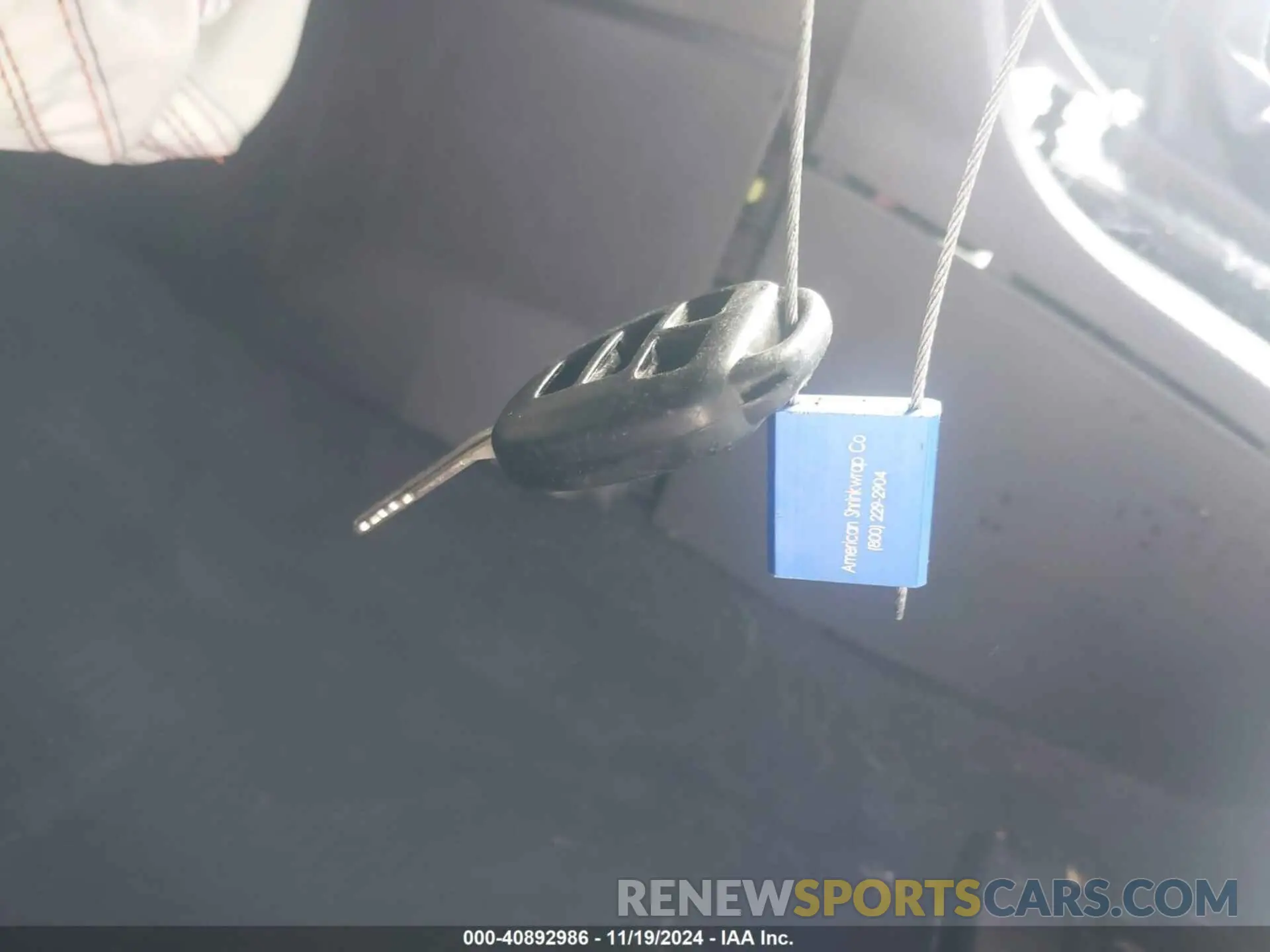 11 fotografías del automóvil dañado 5YFBURHE8KP877975 TOYOTA COROLLA 2019