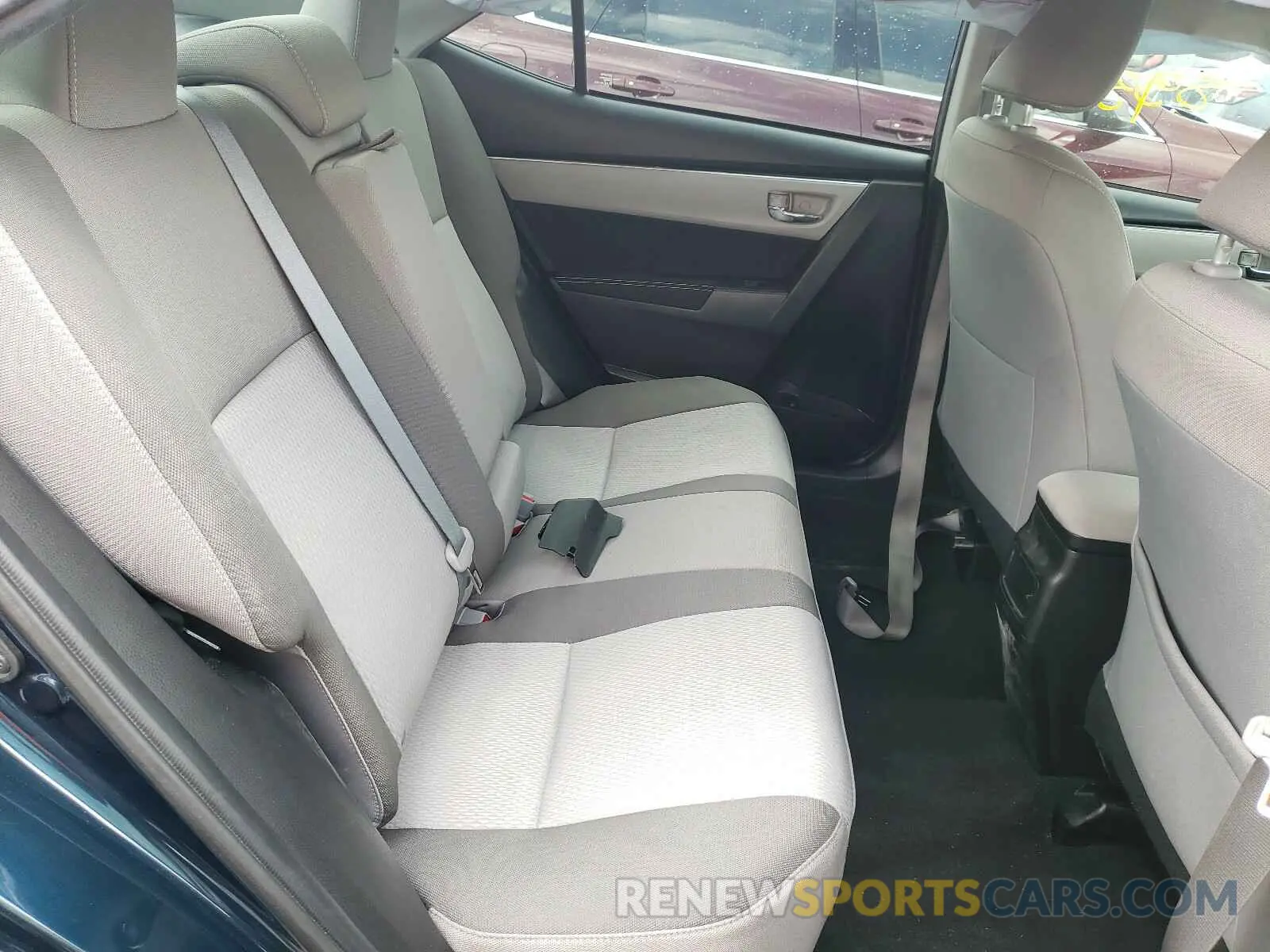 6 fotografías del automóvil dañado 5YFBURHE8KP883551 TOYOTA COROLLA 2019
