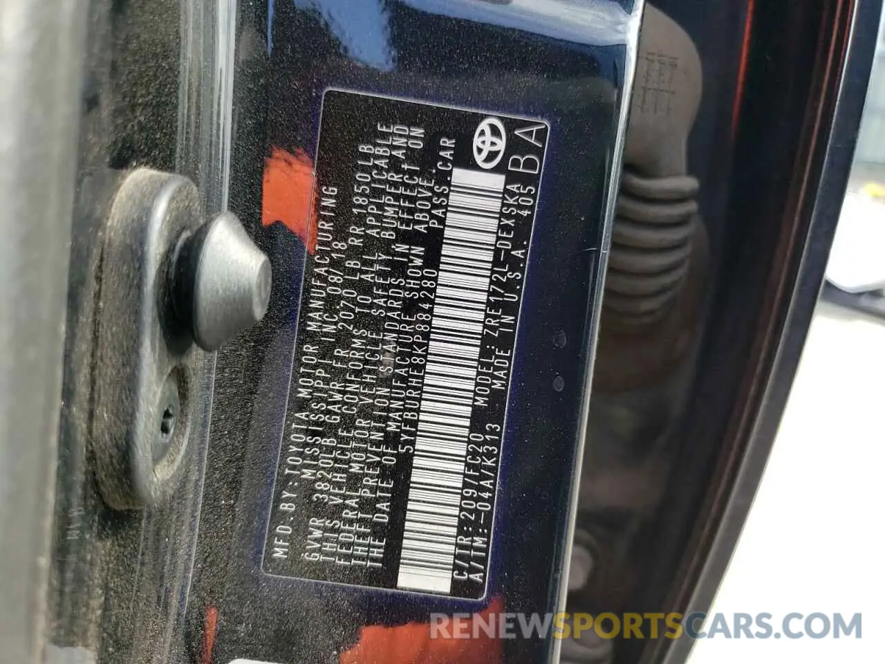 10 fotografías del automóvil dañado 5YFBURHE8KP884280 TOYOTA COROLLA 2019