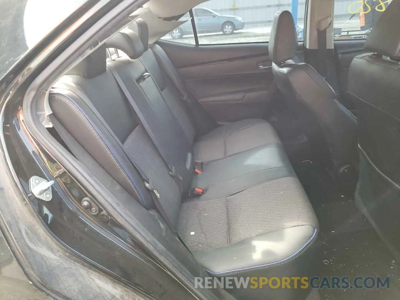 6 fotografías del automóvil dañado 5YFBURHE8KP884280 TOYOTA COROLLA 2019