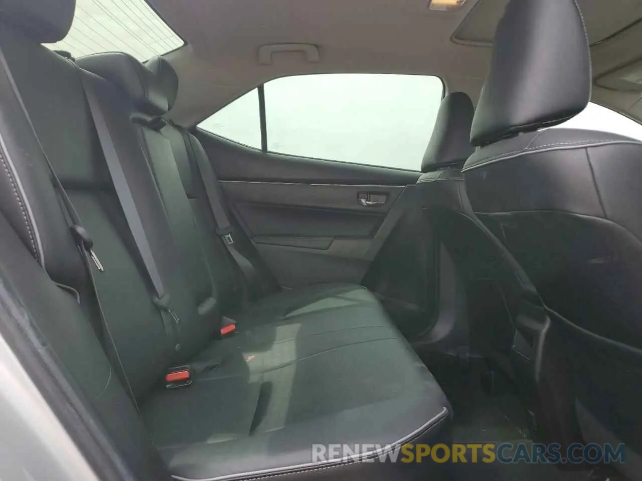10 fotografías del automóvil dañado 5YFBURHE8KP885736 TOYOTA COROLLA 2019