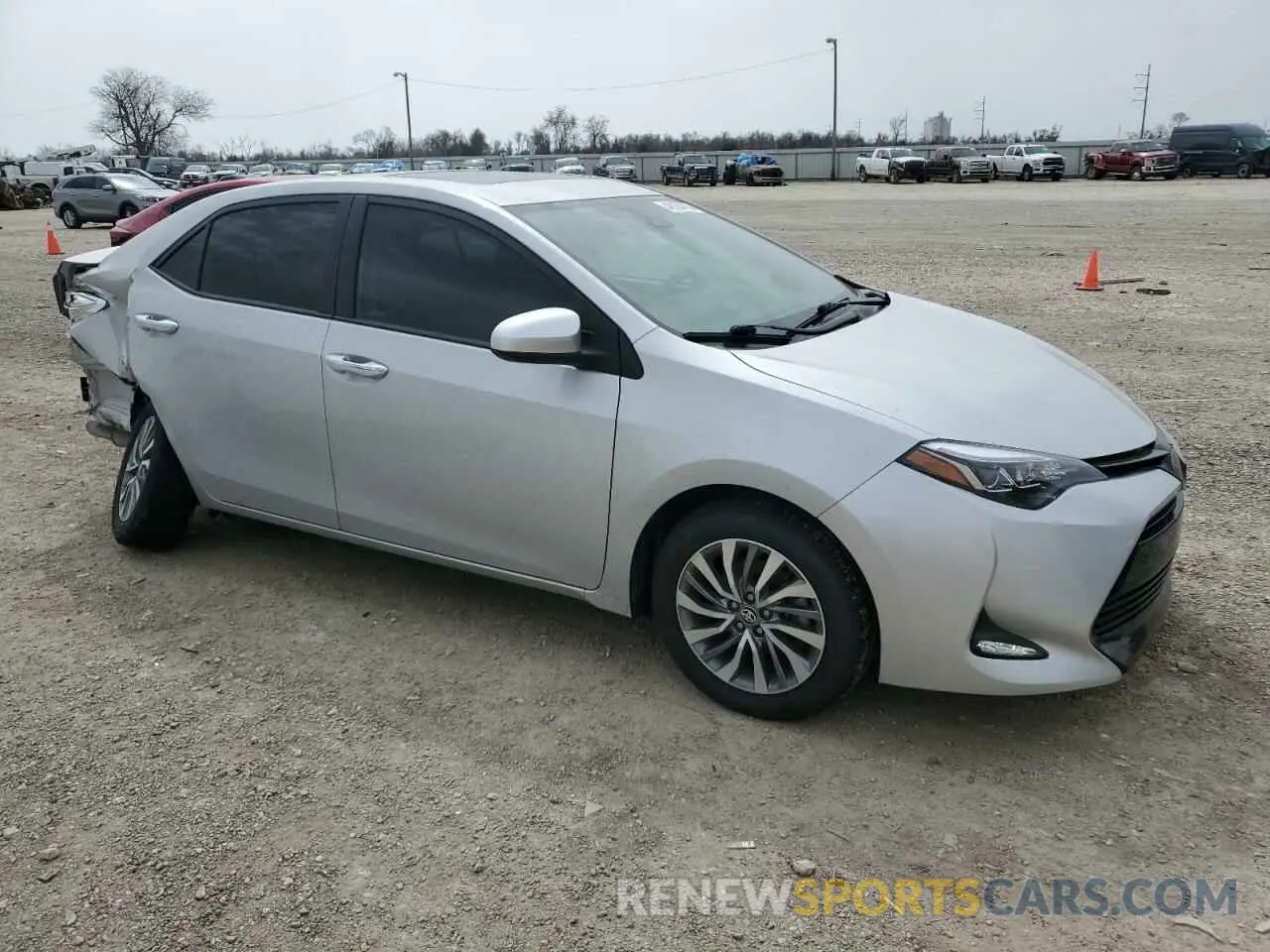 4 fotografías del automóvil dañado 5YFBURHE8KP885736 TOYOTA COROLLA 2019