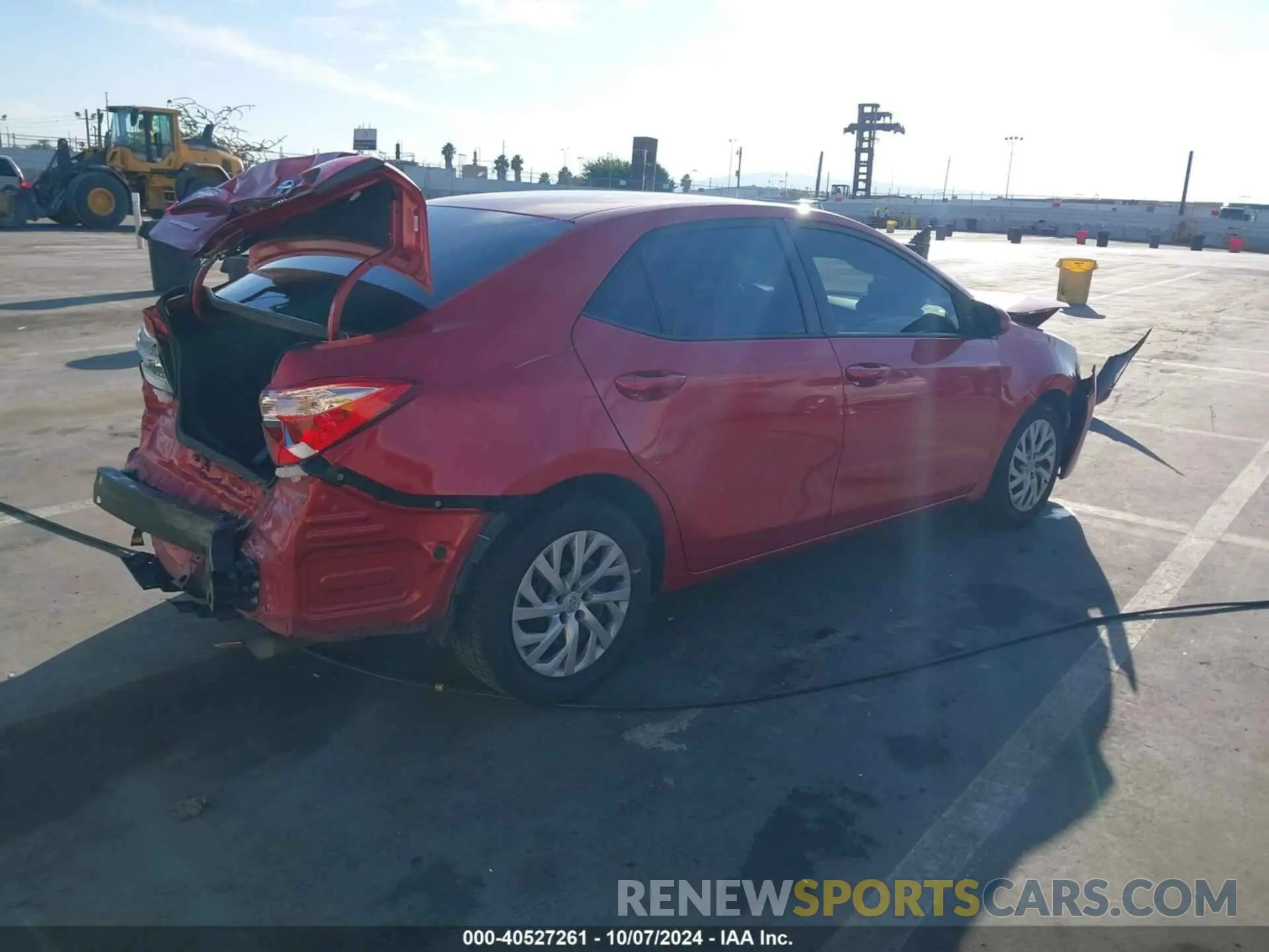 4 fotografías del automóvil dañado 5YFBURHE8KP888054 TOYOTA COROLLA 2019
