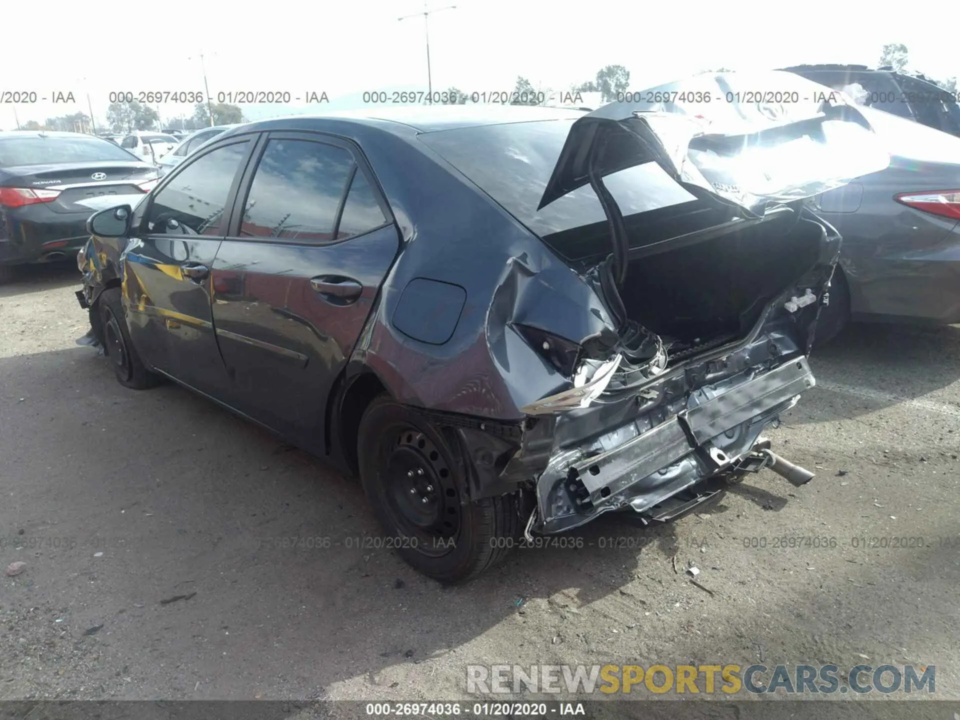3 fotografías del automóvil dañado 5YFBURHE8KP892492 TOYOTA COROLLA 2019