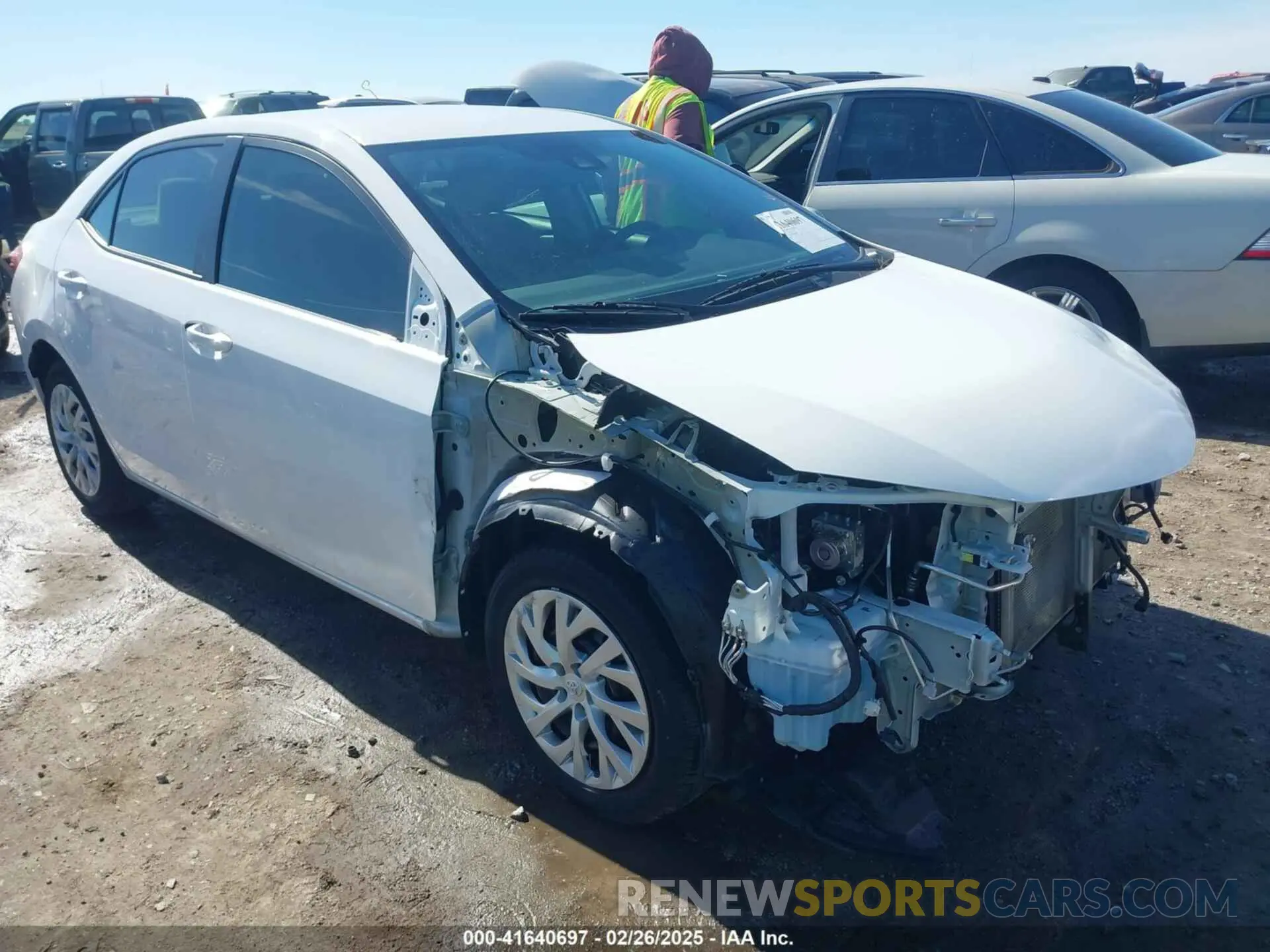 1 fotografías del automóvil dañado 5YFBURHE8KP902180 TOYOTA COROLLA 2019