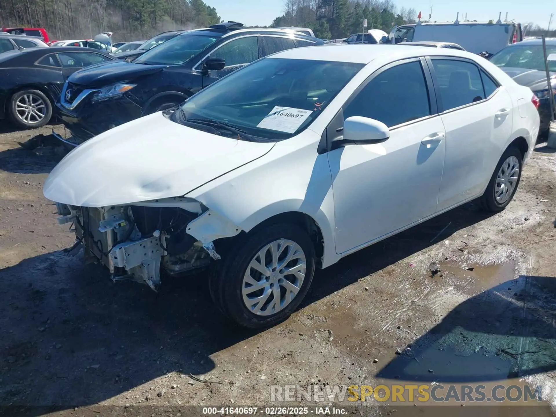 2 fotografías del automóvil dañado 5YFBURHE8KP902180 TOYOTA COROLLA 2019