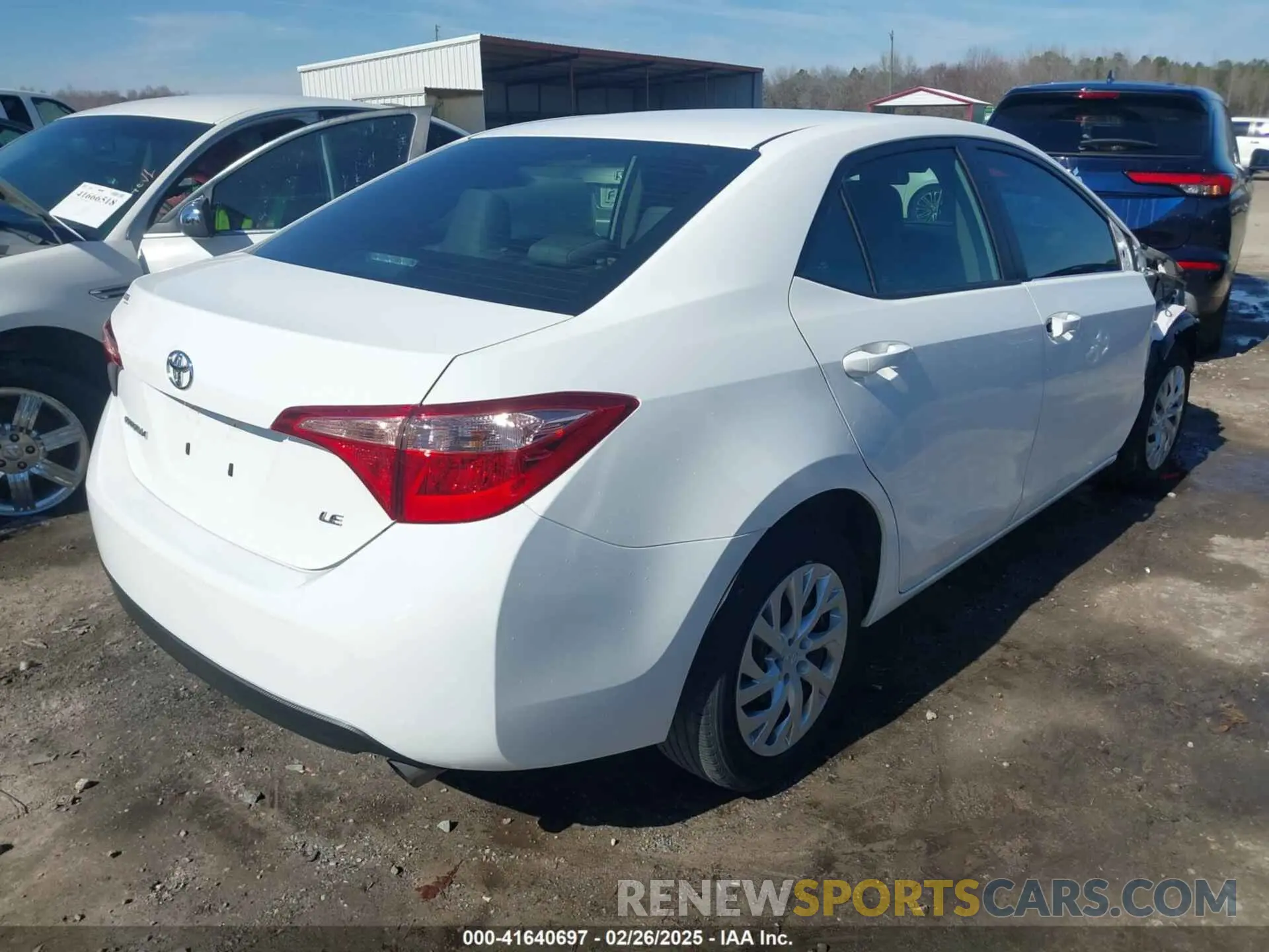 4 fotografías del automóvil dañado 5YFBURHE8KP902180 TOYOTA COROLLA 2019