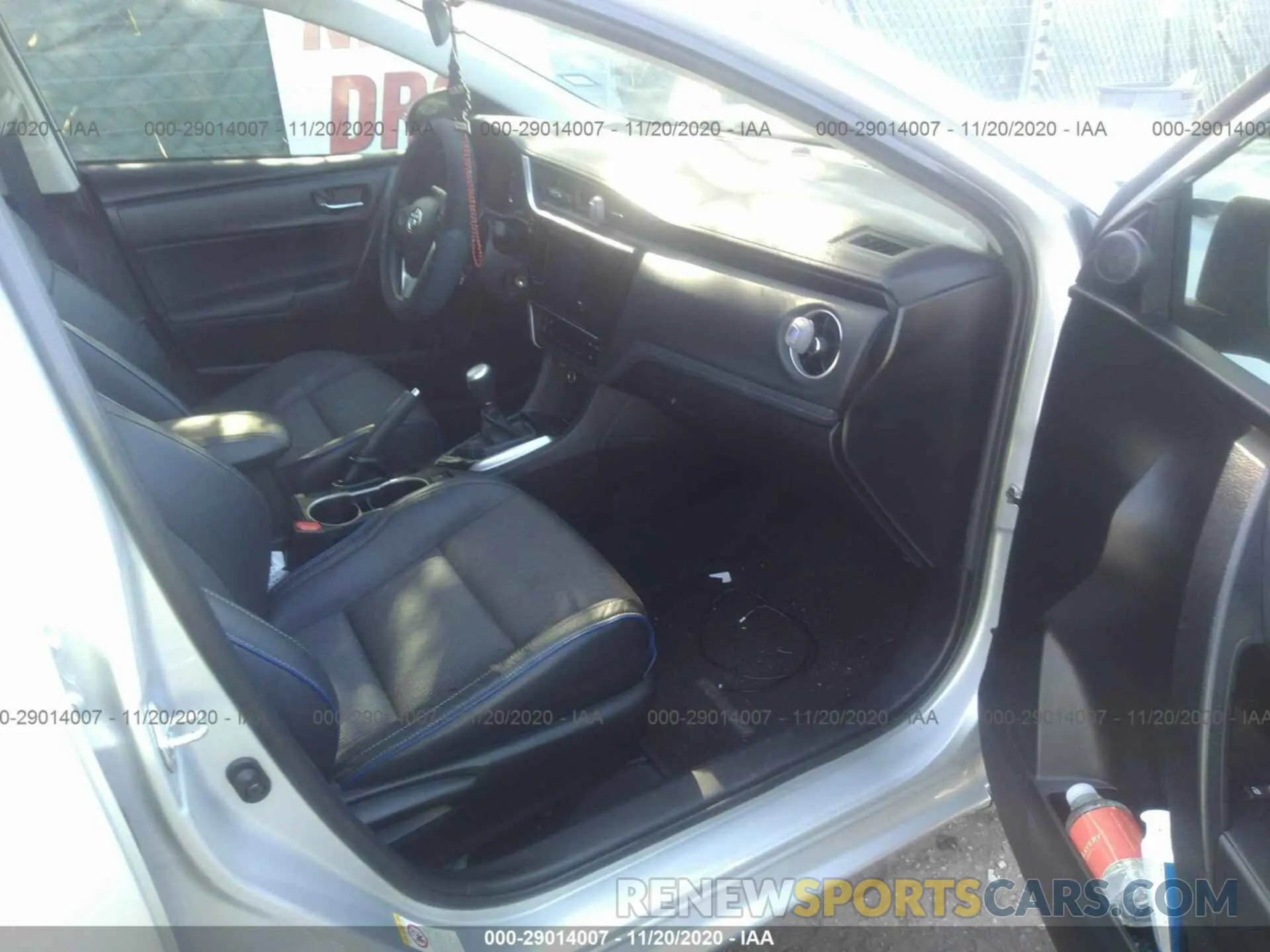 5 fotografías del automóvil dañado 5YFBURHE8KP909453 TOYOTA COROLLA 2019