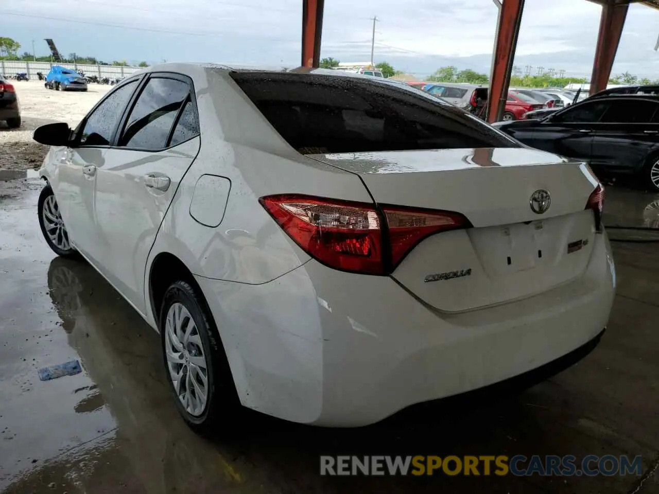 3 fotografías del automóvil dañado 5YFBURHE8KP913082 TOYOTA COROLLA 2019