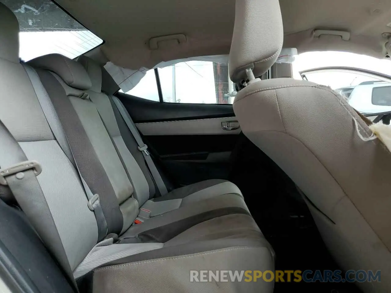 6 fotografías del automóvil dañado 5YFBURHE8KP913082 TOYOTA COROLLA 2019