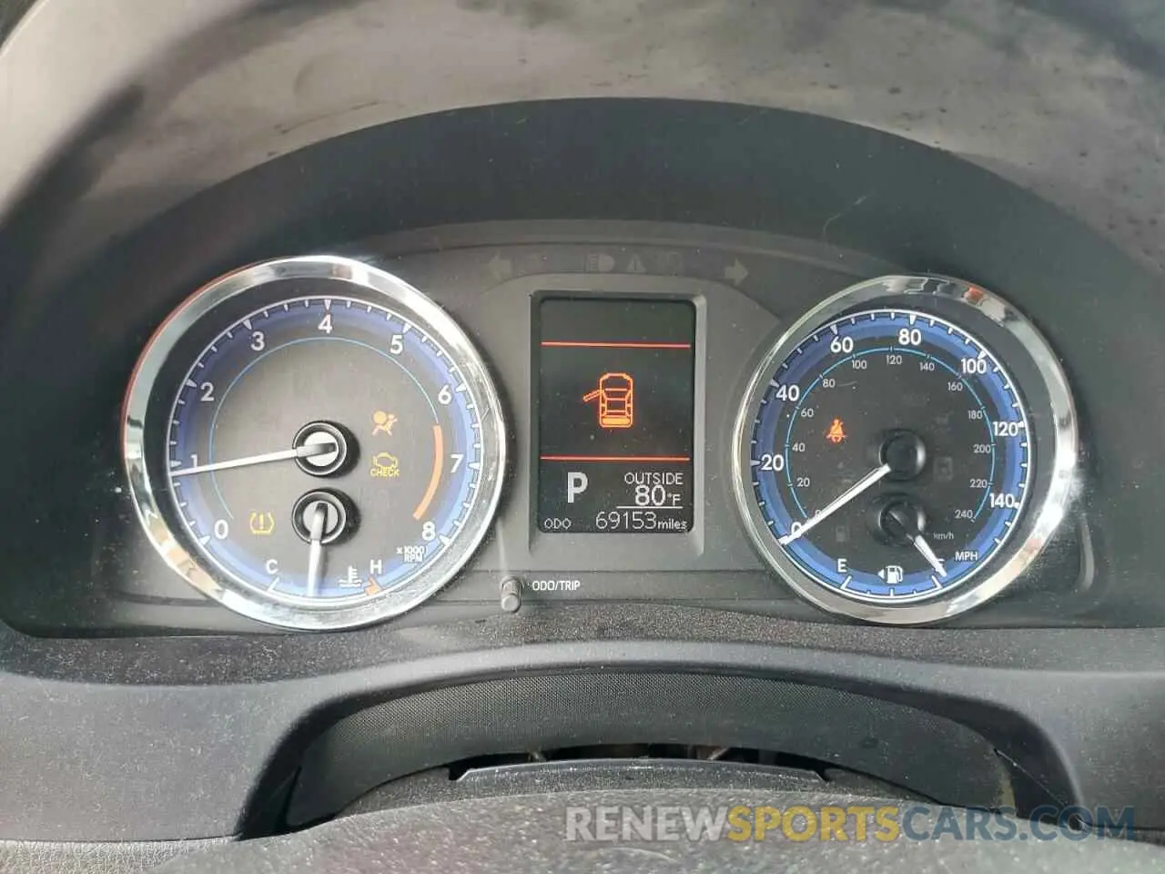 9 fotografías del automóvil dañado 5YFBURHE8KP919707 TOYOTA COROLLA 2019