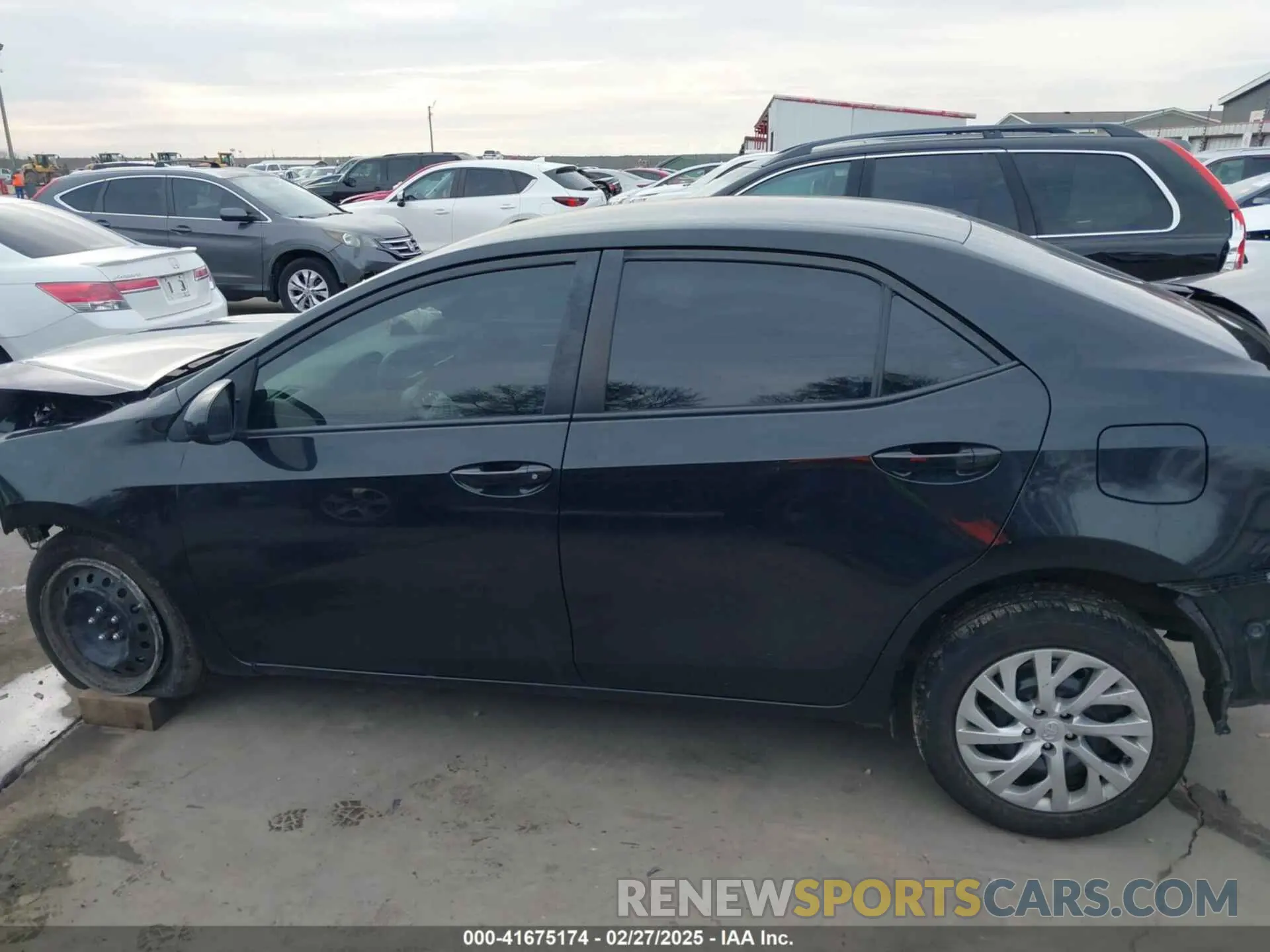 15 fotografías del automóvil dañado 5YFBURHE8KP927967 TOYOTA COROLLA 2019