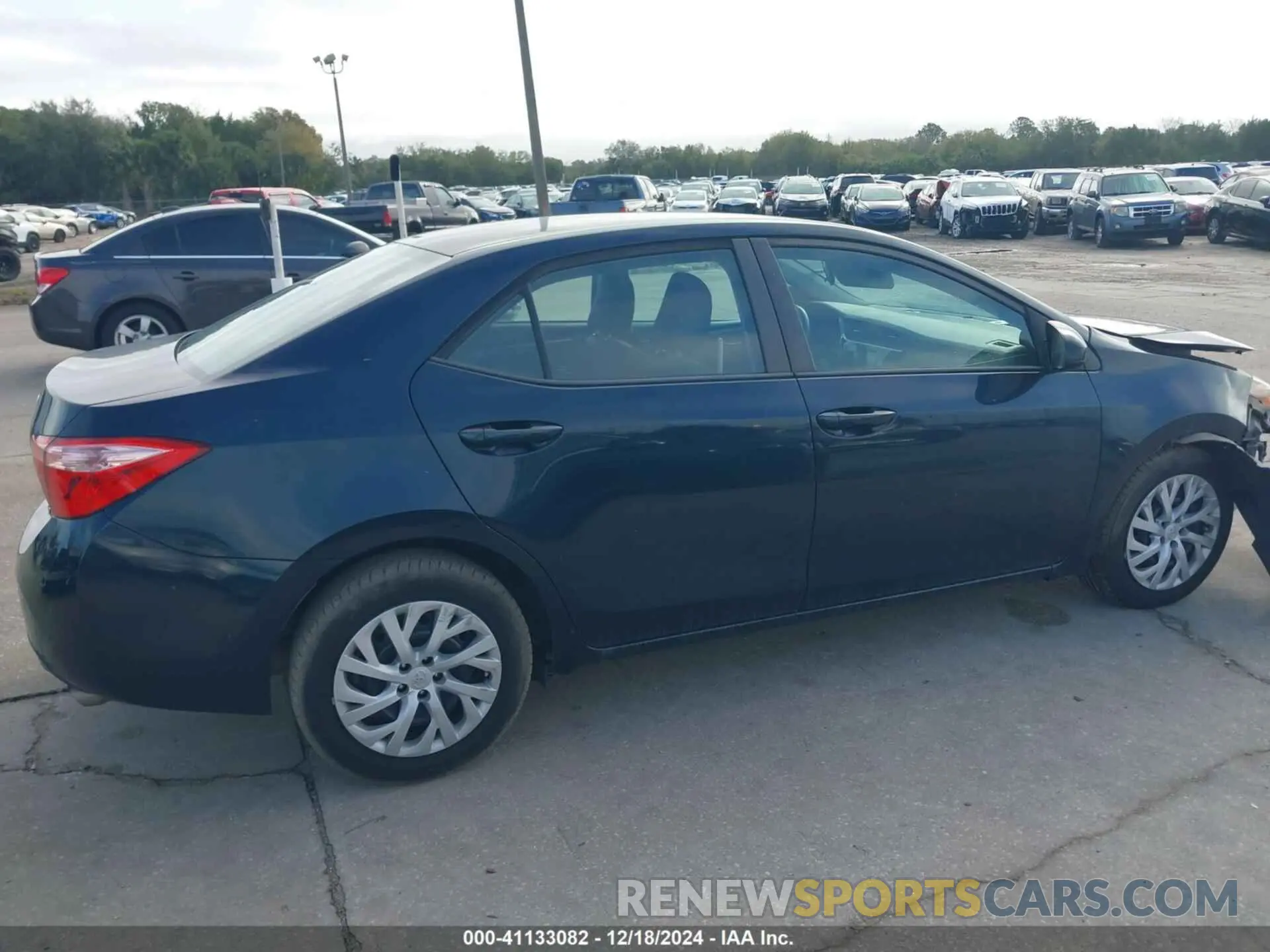 13 fotografías del automóvil dañado 5YFBURHE8KP929959 TOYOTA COROLLA 2019