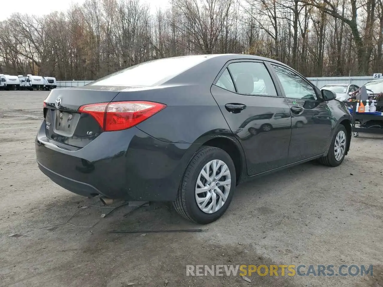3 fotografías del automóvil dañado 5YFBURHE8KP932831 TOYOTA COROLLA 2019